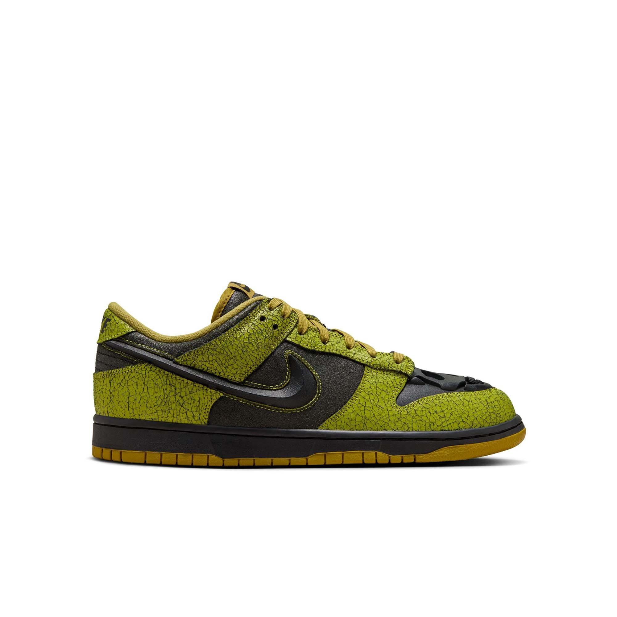 Nike Dunk Low Retro "Halloween" Grade School Kids' Shoe​