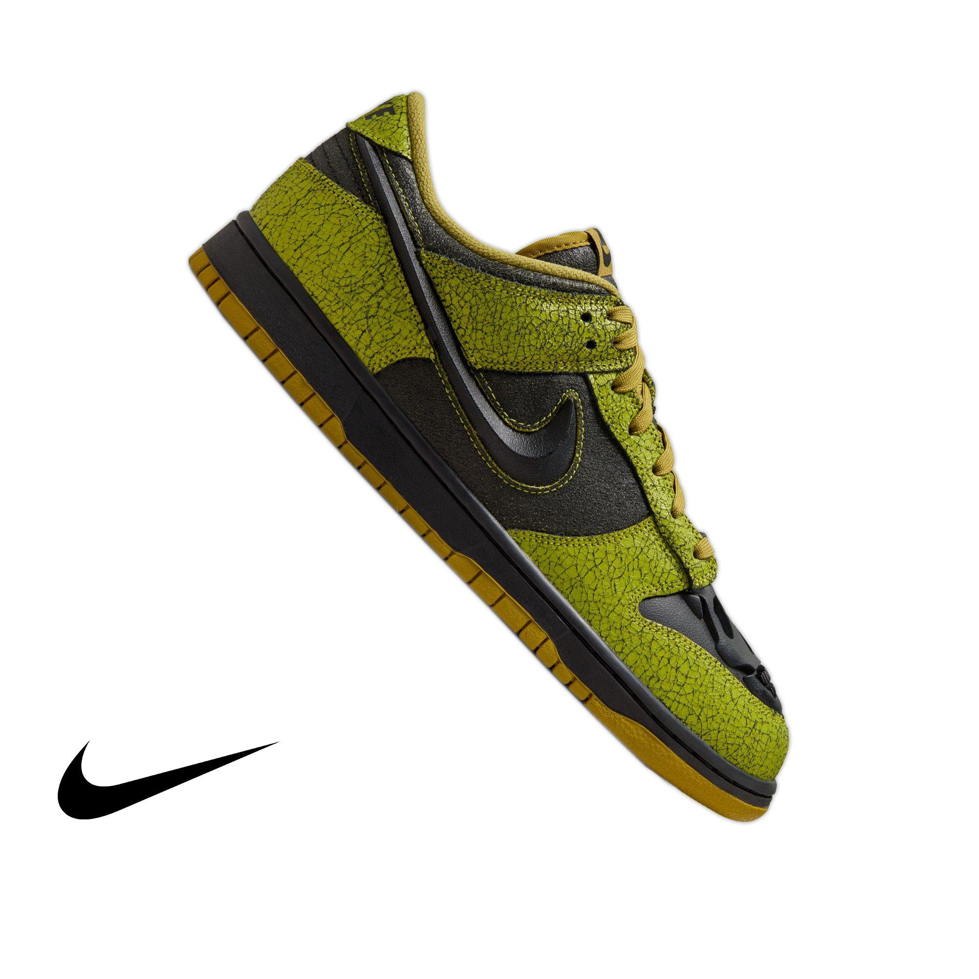 Nike Dunk Low Retro "Halloween" Men's Shoe​ - BRIGHT CACTUS/BLACK/GREEN CURRY