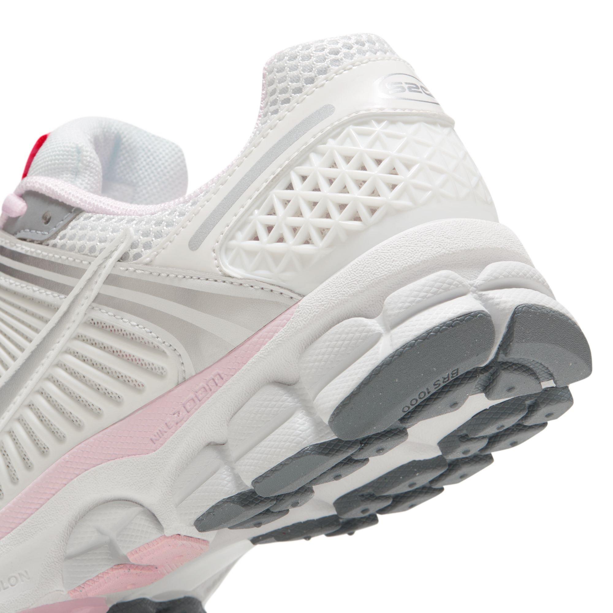 Nike Zoom Vomero 5 "Photon Dust/Metallic Silver/Summit White" Women's Shoe - WHITE/PINK Thumbnail View 11