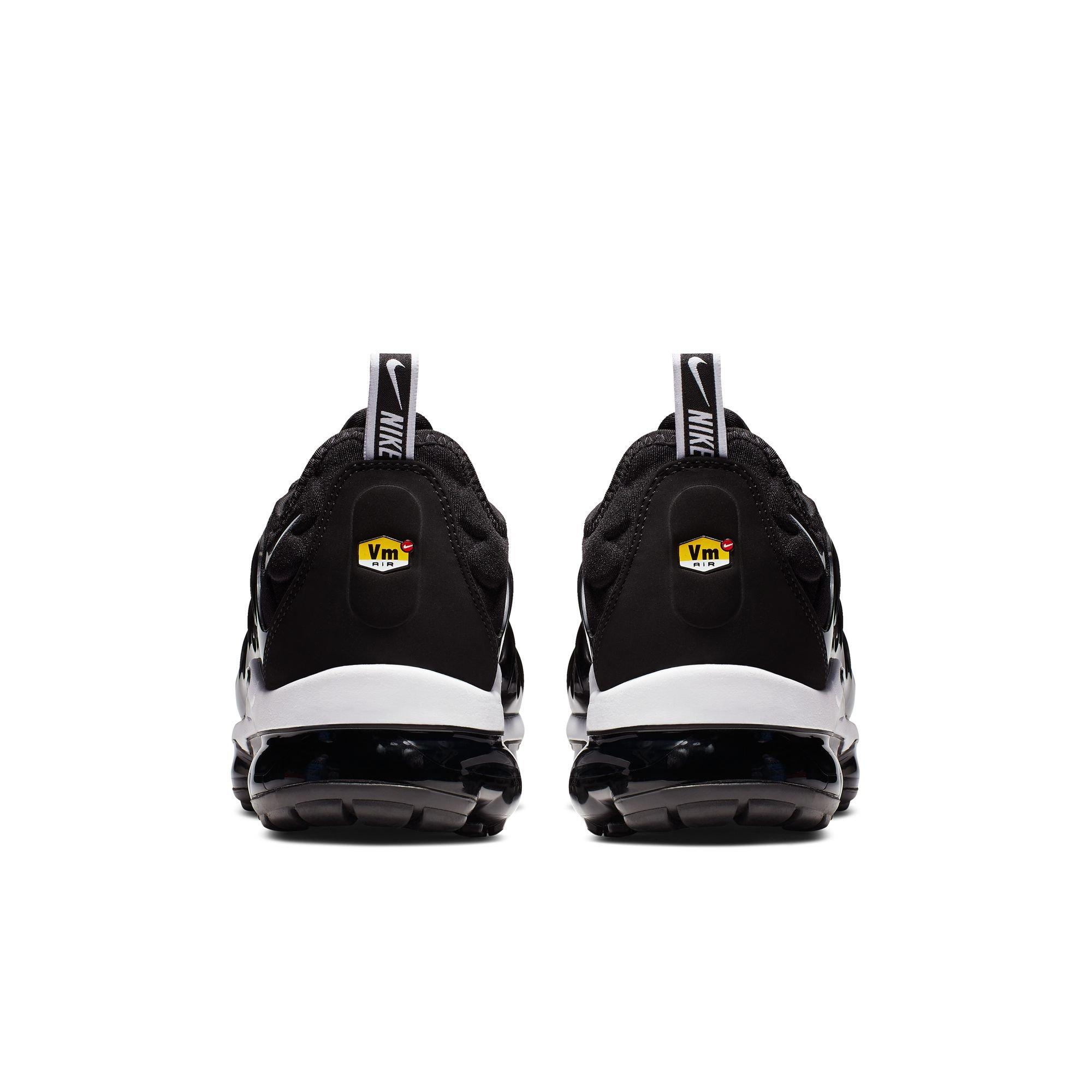 Nike Air VaporMax Plus "Black/White" Men's Shoe - BLACK/WHITE Thumbnail View 7