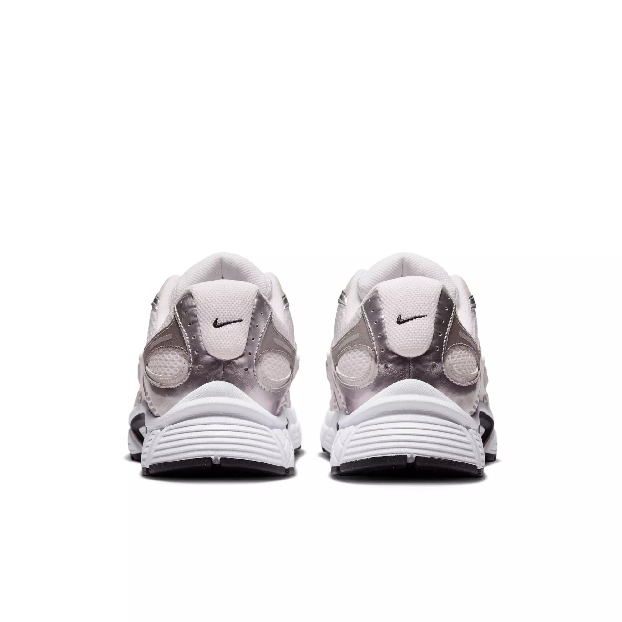 Nike V5 RNR "White/Black/Vast Grey/College Grey" Men's Shoe - WHITE/BLACK/SILVER