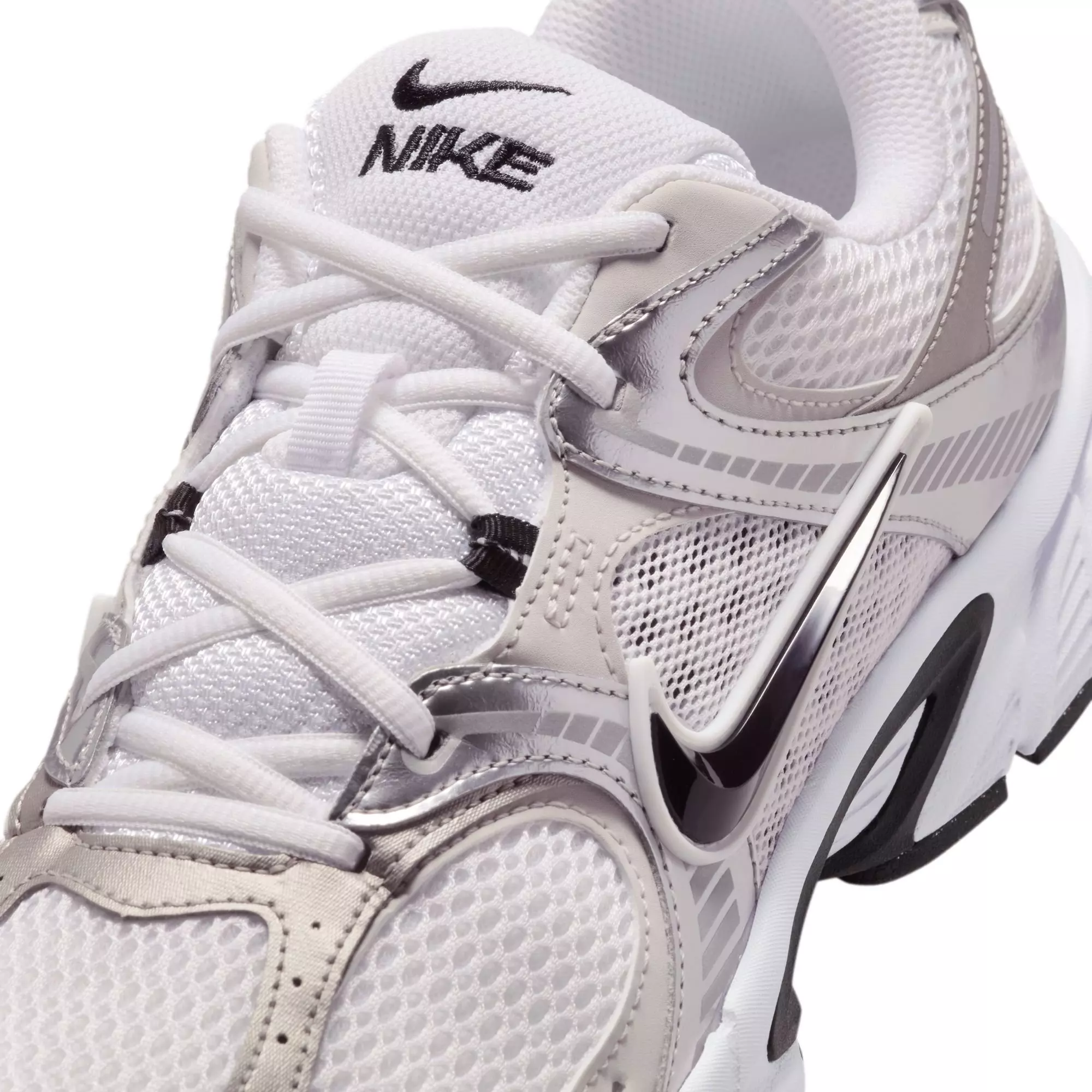 Nike V5 RNR "White/Black/Vast Grey/College Grey" Men's Shoe - WHITE/BLACK/SILVER