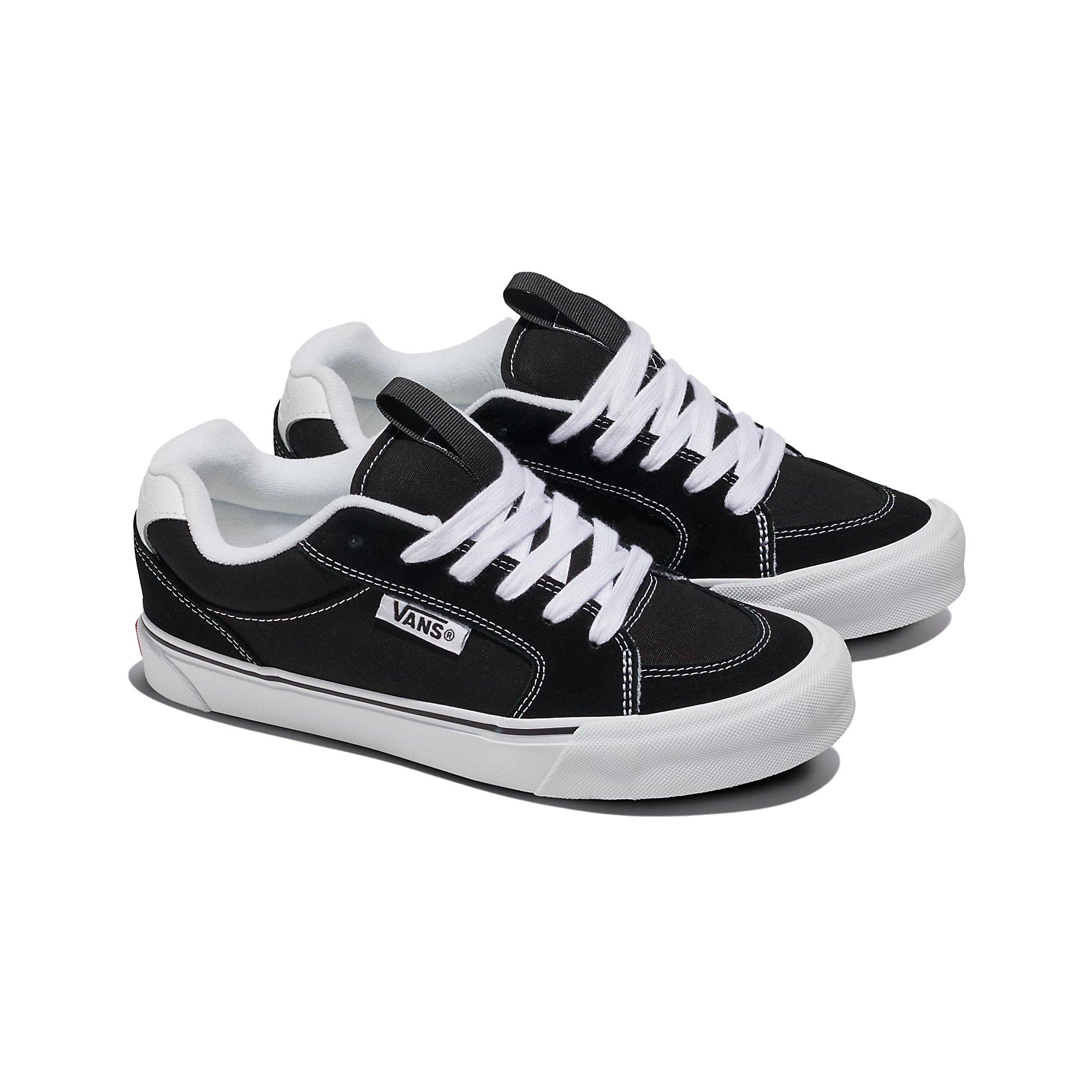 Vans Chukka Push "Black/White" Unisex Shoe - BLACK/WHITE Thumbnail View 2