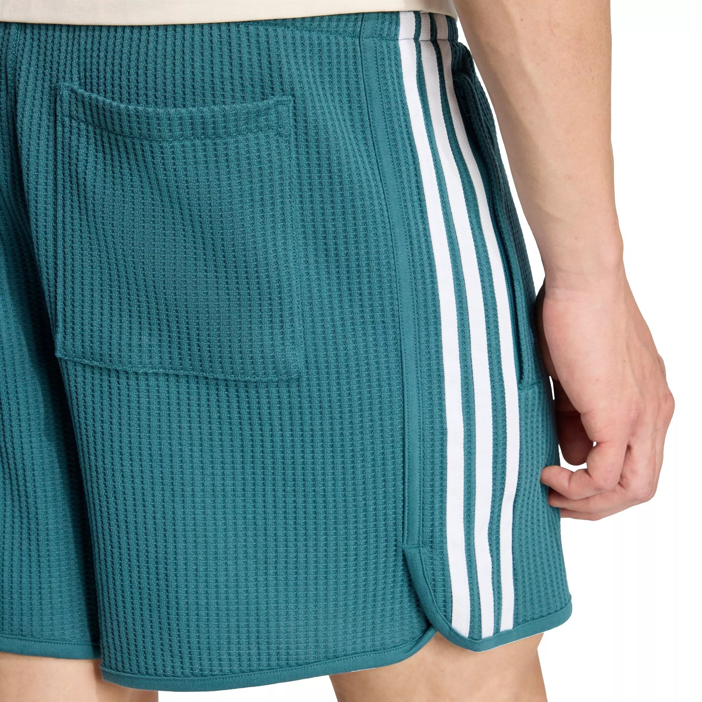 adidas Originals Men's Waffle Knit Sprinter Shorts - GREEN