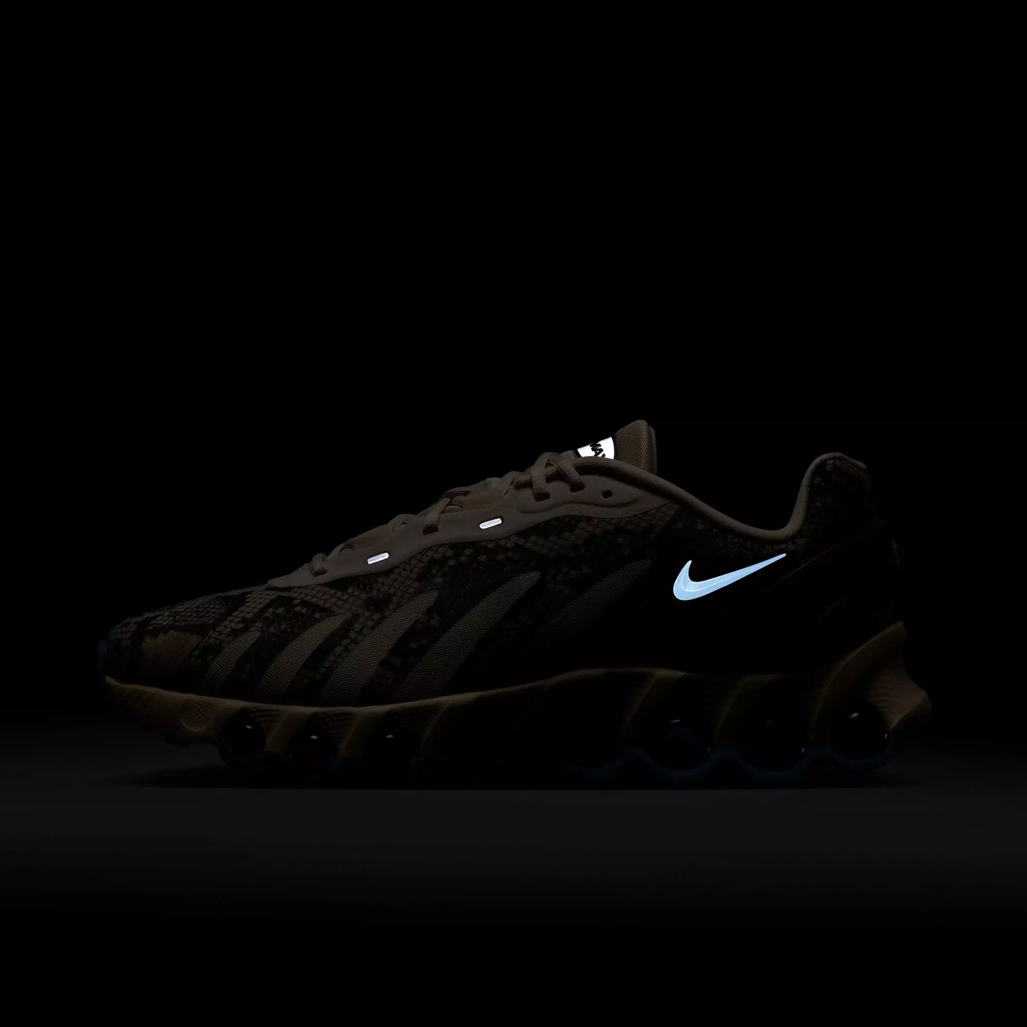 Nike Air Max Dn8 Premium "Snakeskin" Men's Shoe - KHAKI/DENIM TURQUOISE