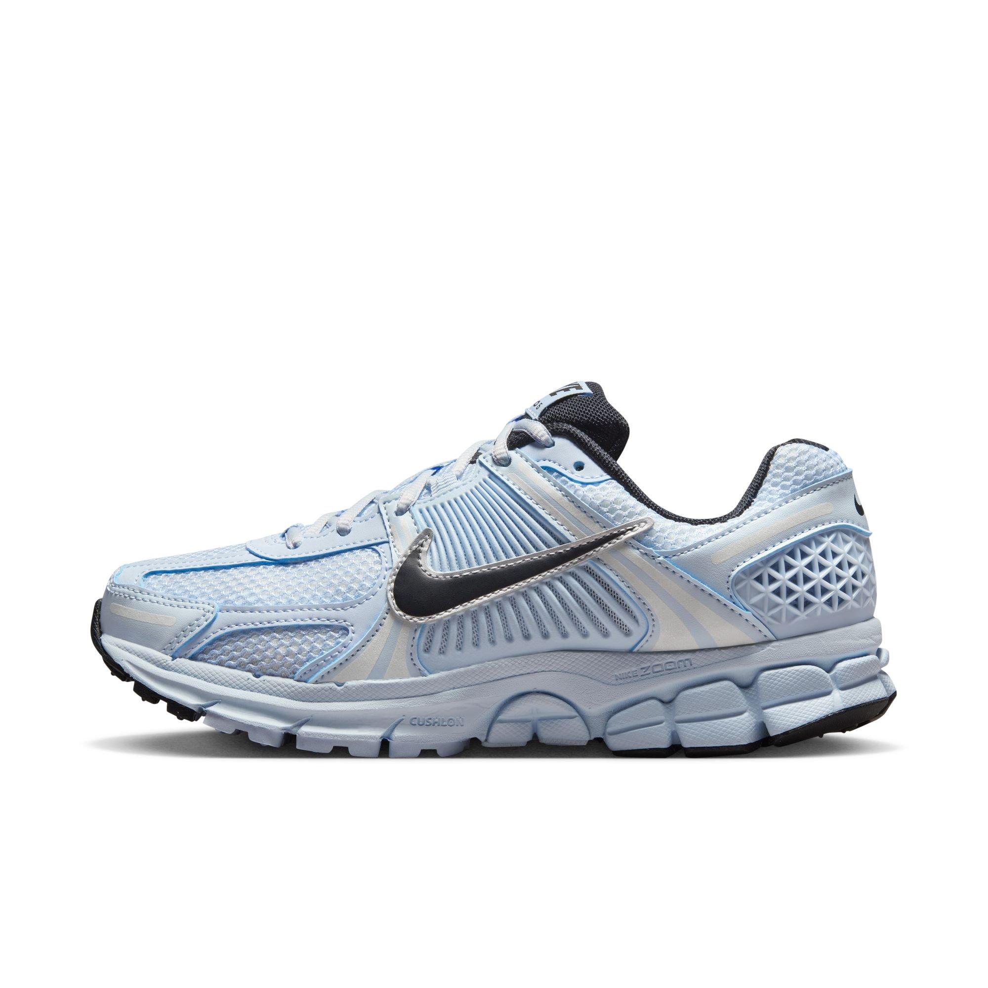Nike Zoom Vomero 5 "Blue Tint/Black/Platinum Tint" Women's Shoe - BLUE/BLACK Thumbnail View 3
