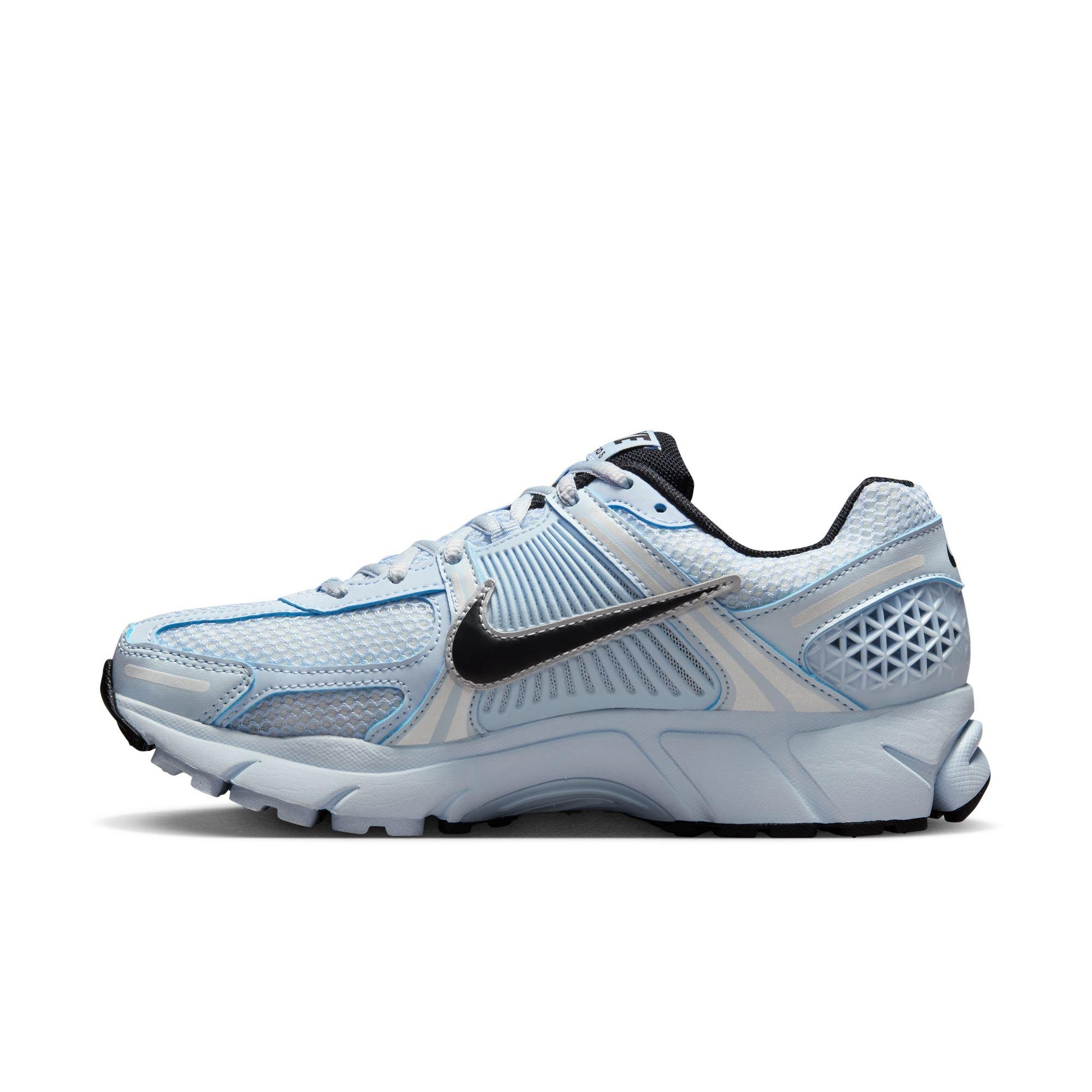 Nike Zoom Vomero 5 "Blue Tint/Black/Platinum Tint" Women's Shoe - BLUE/BLACK Thumbnail View 4
