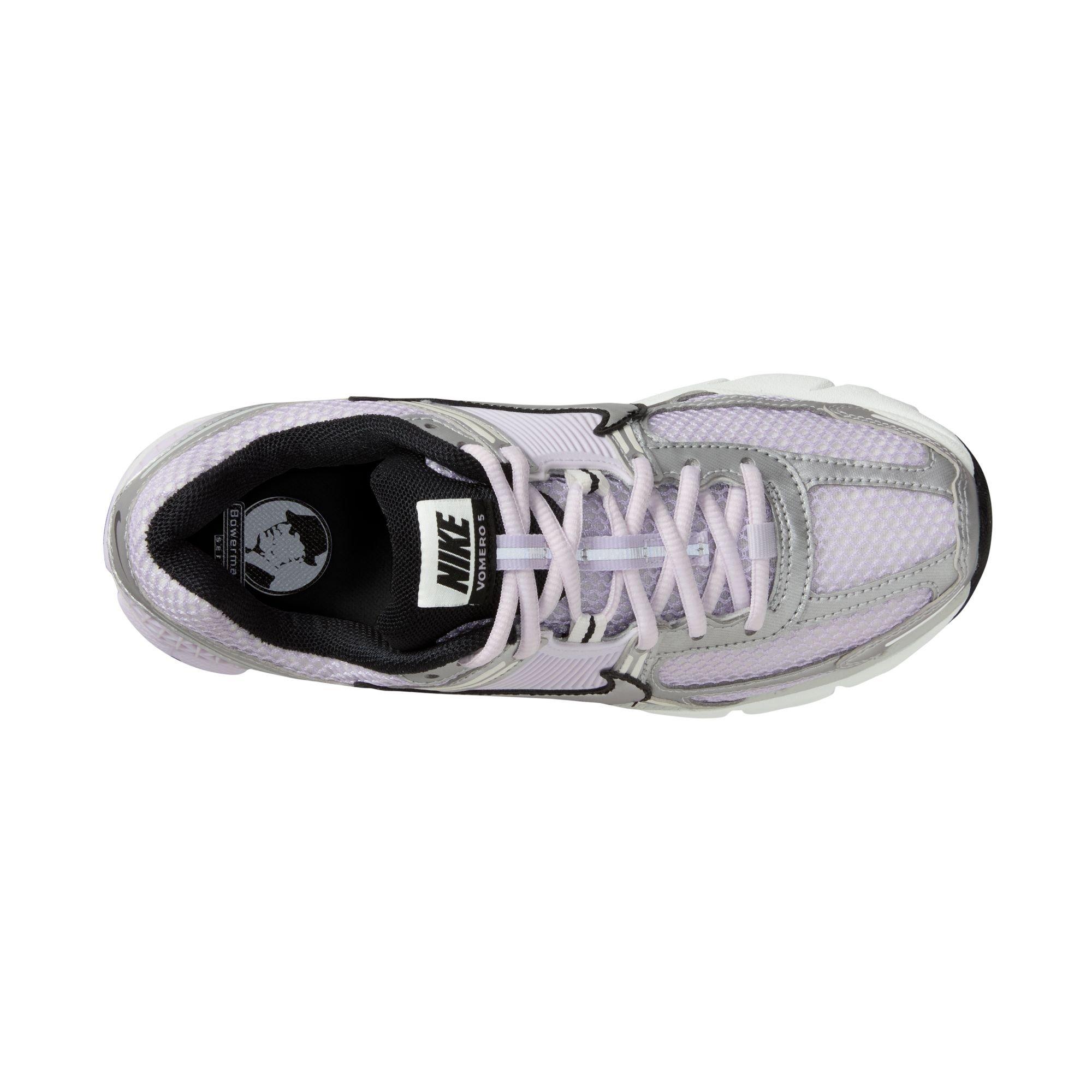 Nike Vomero 5 "Barely Grape/Metallic Silver/Photon Dust" Women's Shoe - PURPLE/SILVER Thumbnail View 8