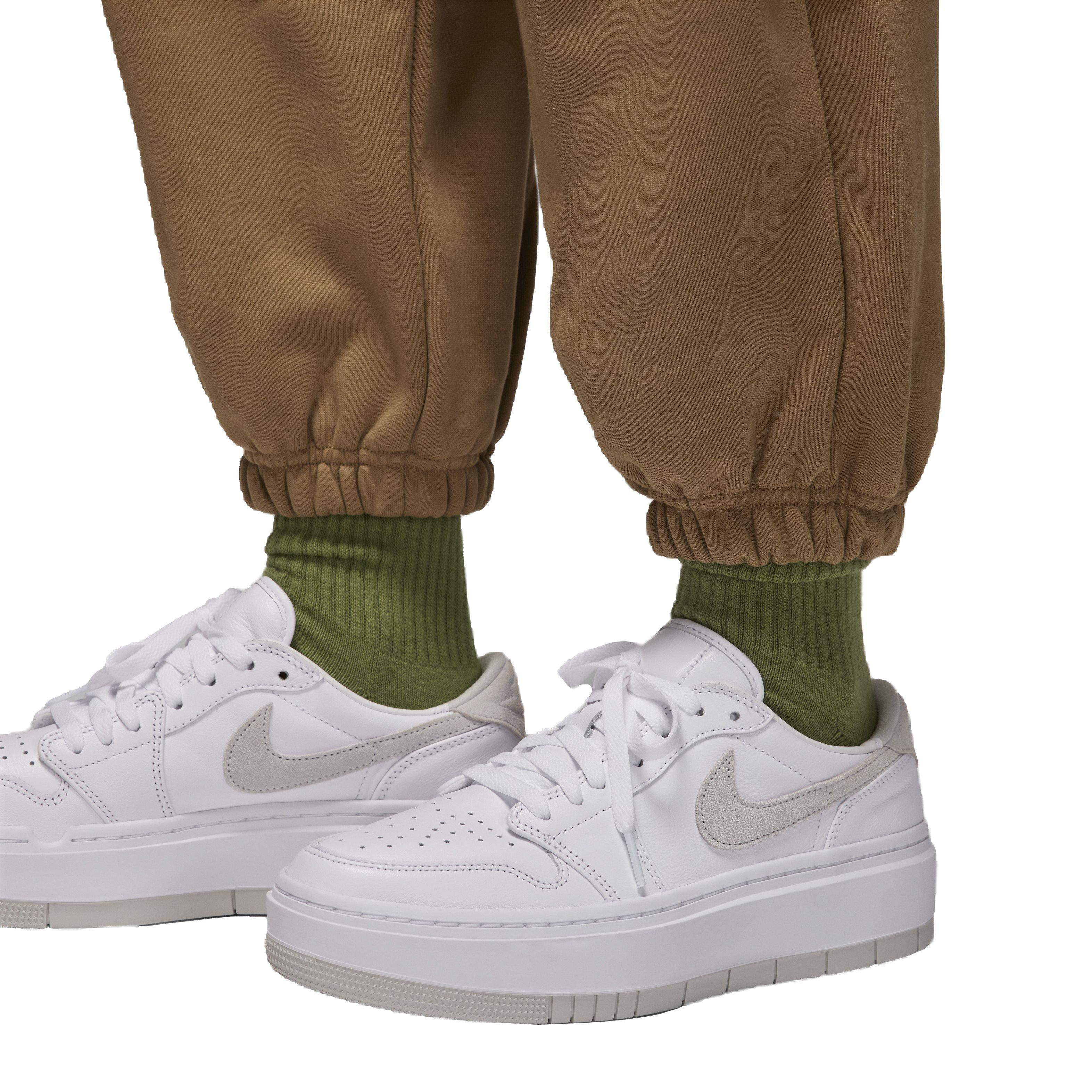 Jordan Women's Flight Fleece Pants - BROWN Thumbnail View 4