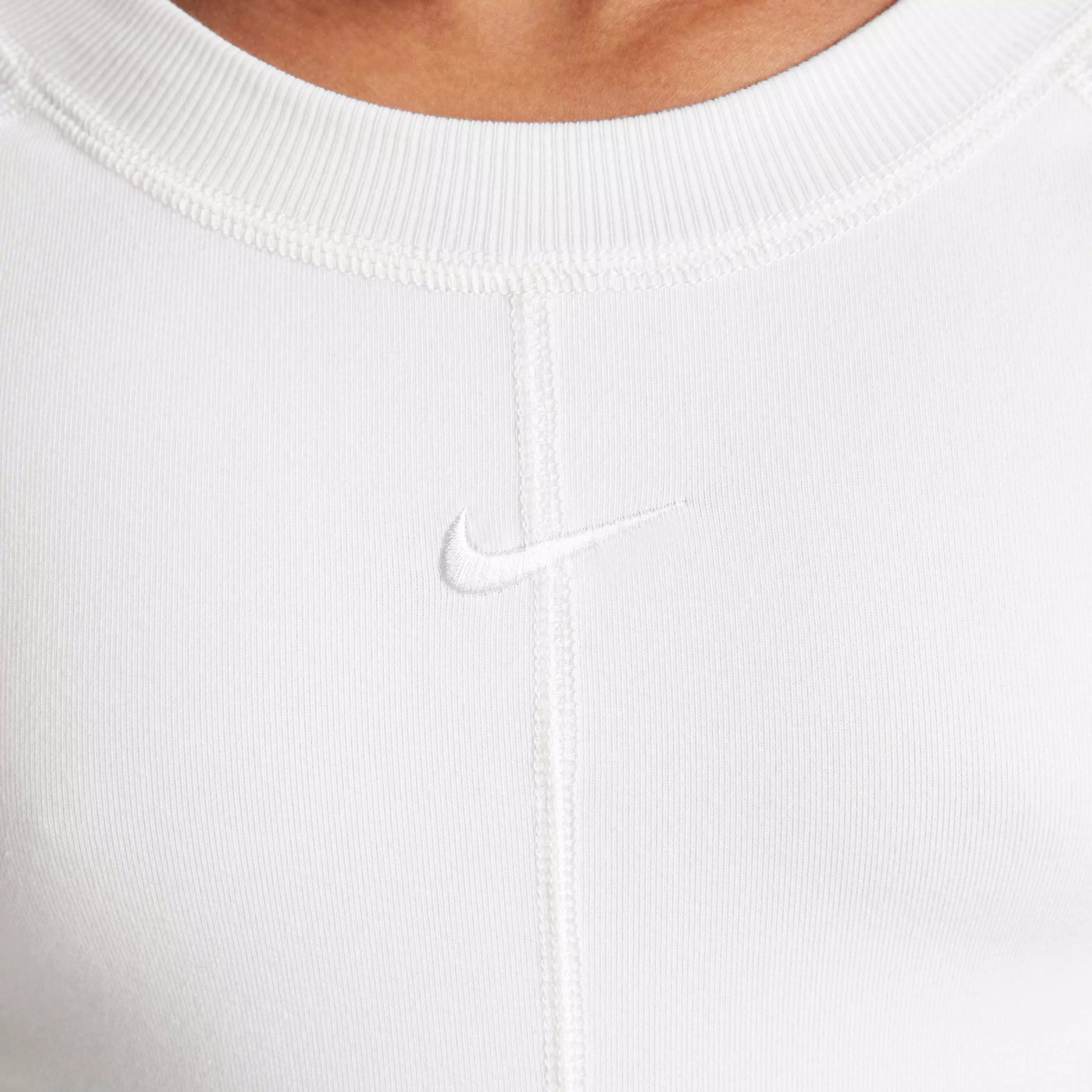 Nike Big Girls' Sportswear Cropped Long-Sleeve Dance Top -White - WHITE