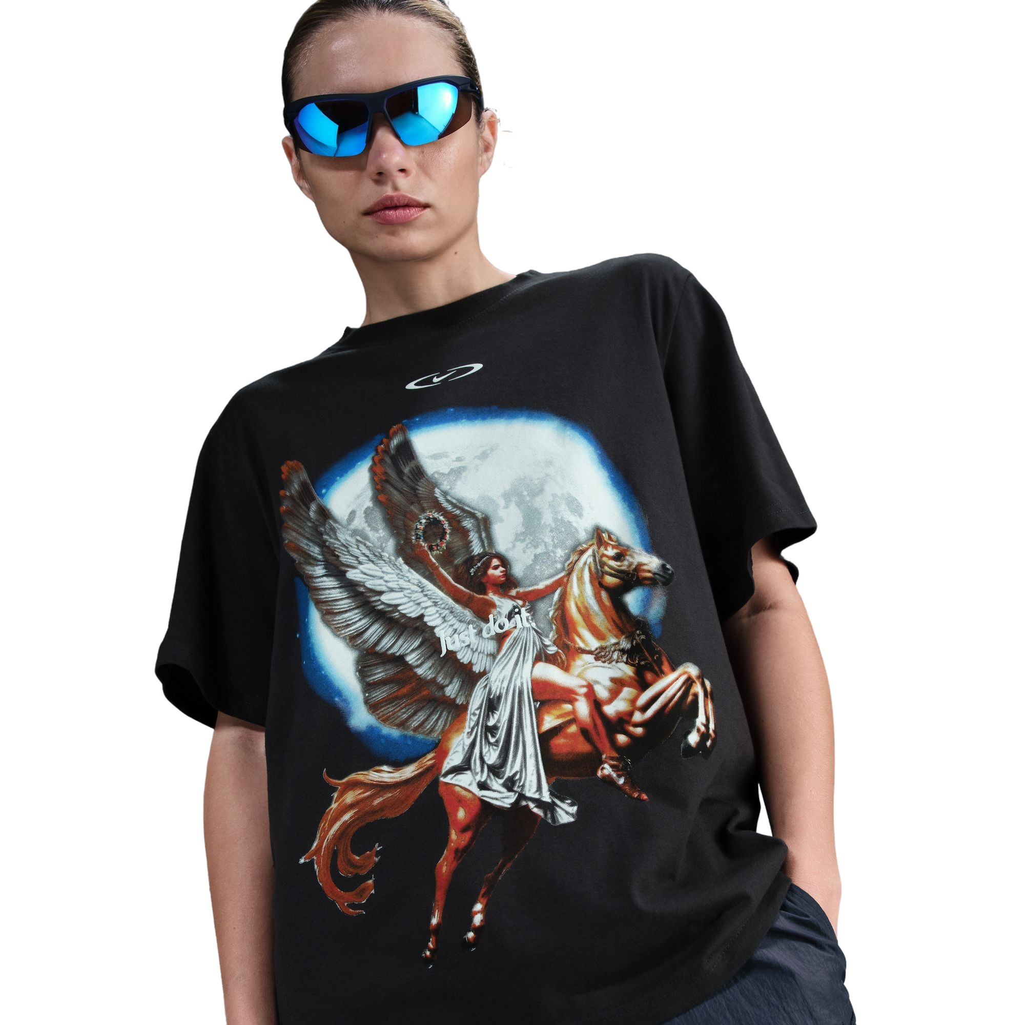 Nike Women's Sportswear Essential Tee - BLACK Thumbnail View 3