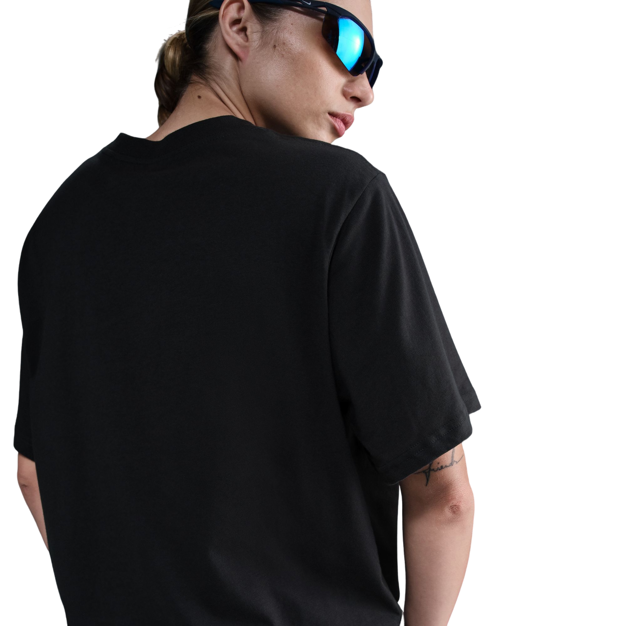 Nike Women's Sportswear Essential Tee - BLACK Thumbnail View 4
