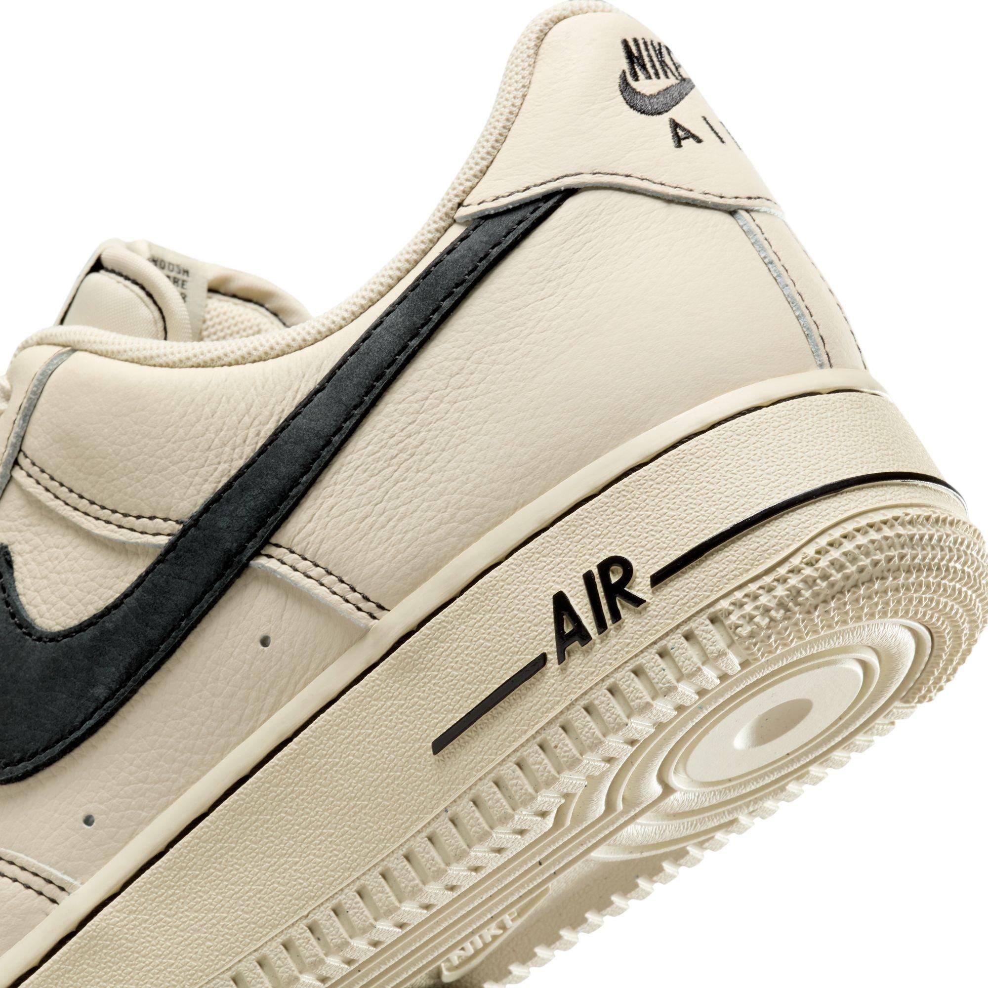 国内配送 NIKE AIR FORCE 1 '07 LV8 LIGHT KHAKI/BLACK Nike Air Force 1 '07 LV8 Light Khaki Black Men's - HQ1966