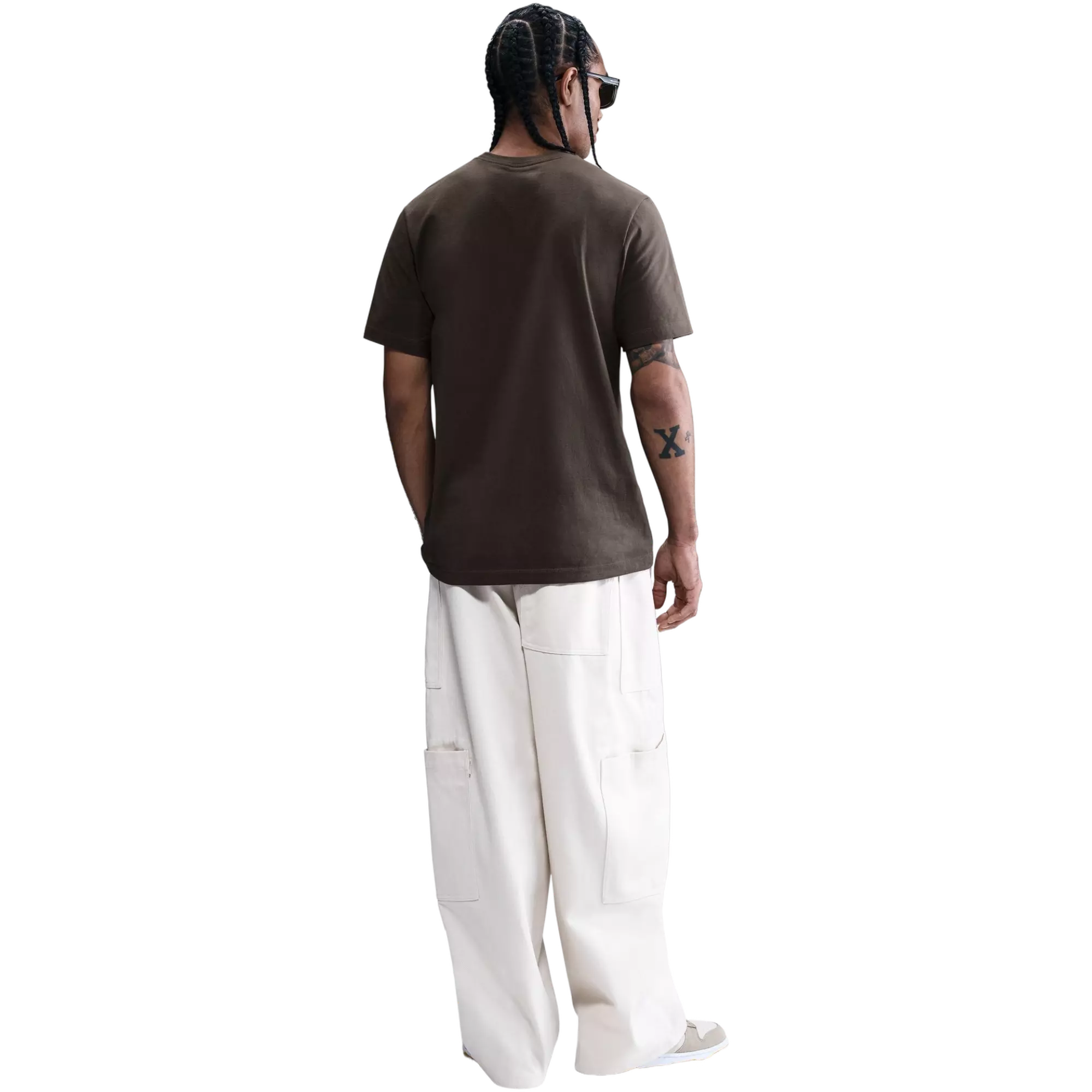 Nike Men's Sportswear Victory Graphic Tee-Brown - BROWN