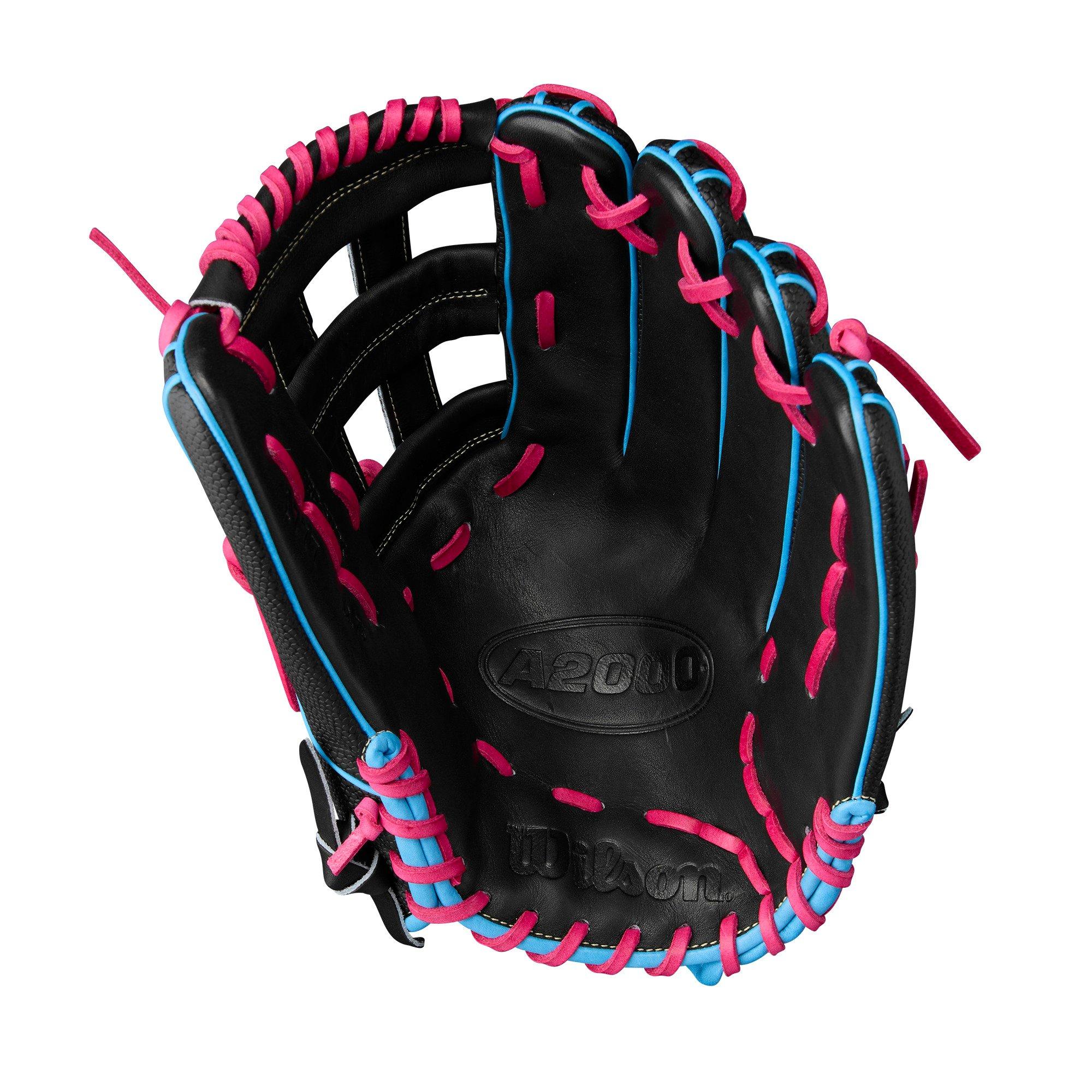Wilson A2000 1777SS 12.75” 2025 Outfield Baseball Glove