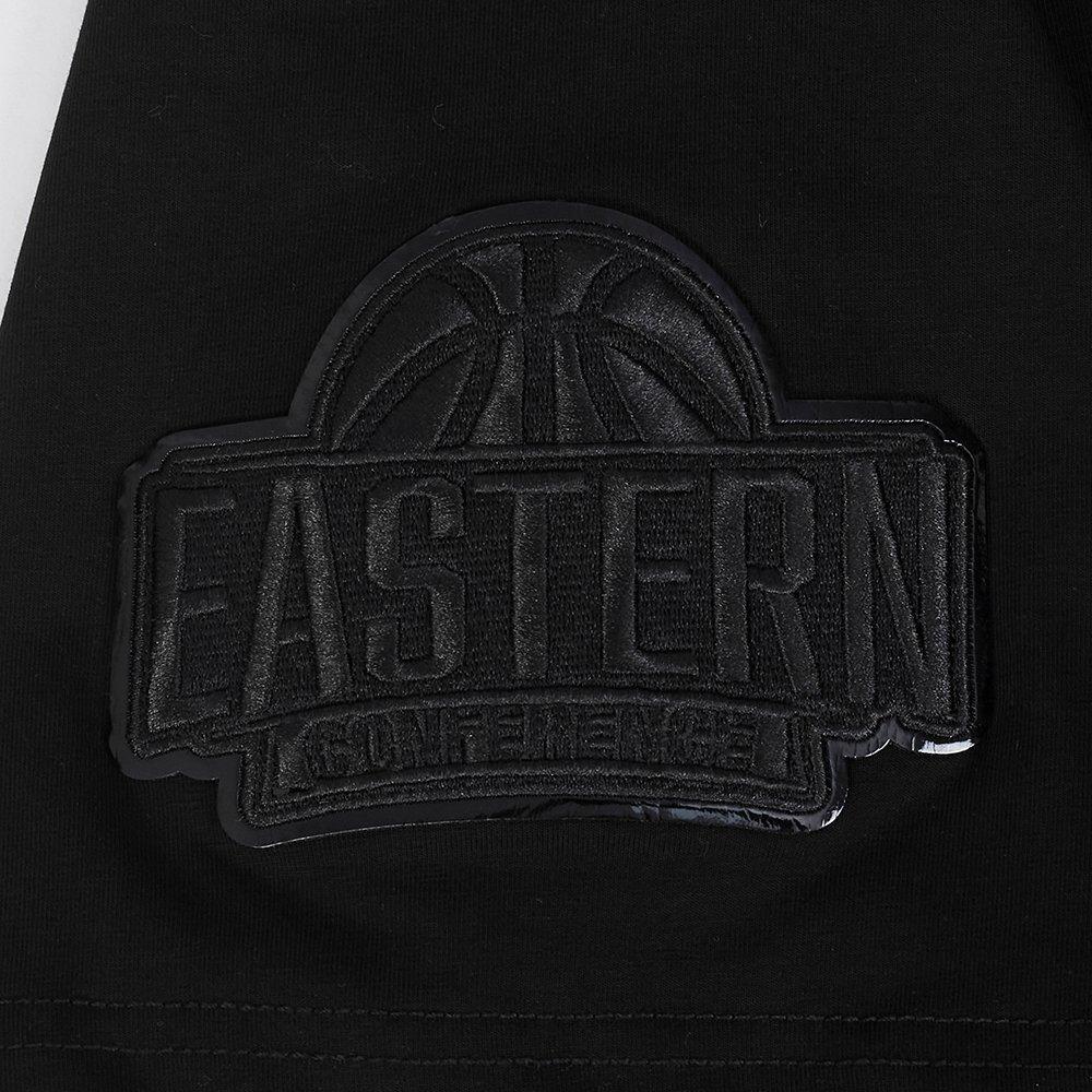 Pro Standard Men's Chicago Bulls Retro 3 "Black Cat" Short Sleeve Tee-Black - BLACK Thumbnail View 5