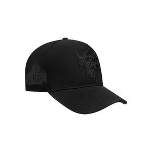 Pro Standard Chicago Bulls Retro 3 "Black Cat" Snapback-Black