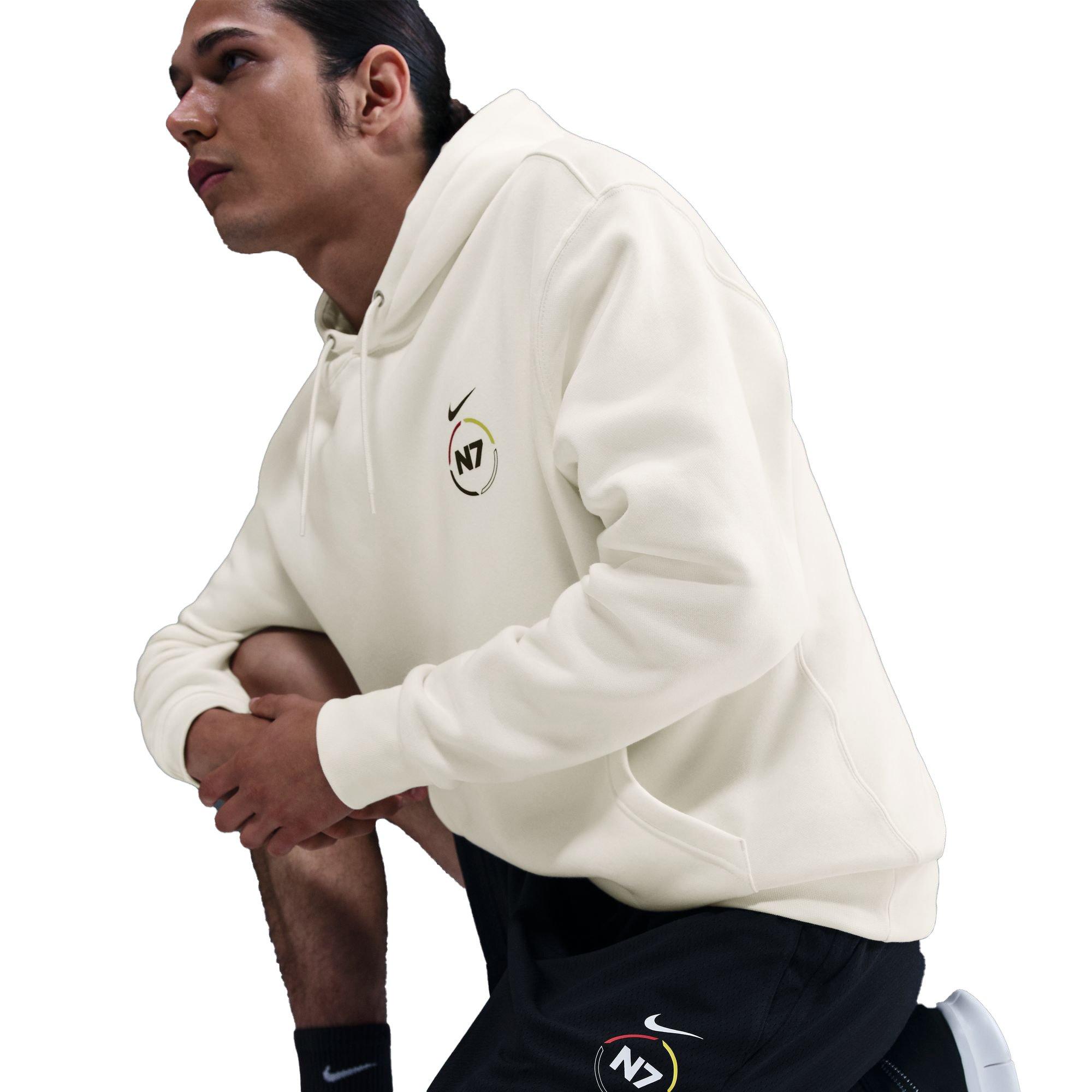 Nike Club N7 Mesh Flow Shorts - BLACK Thumbnail View 3