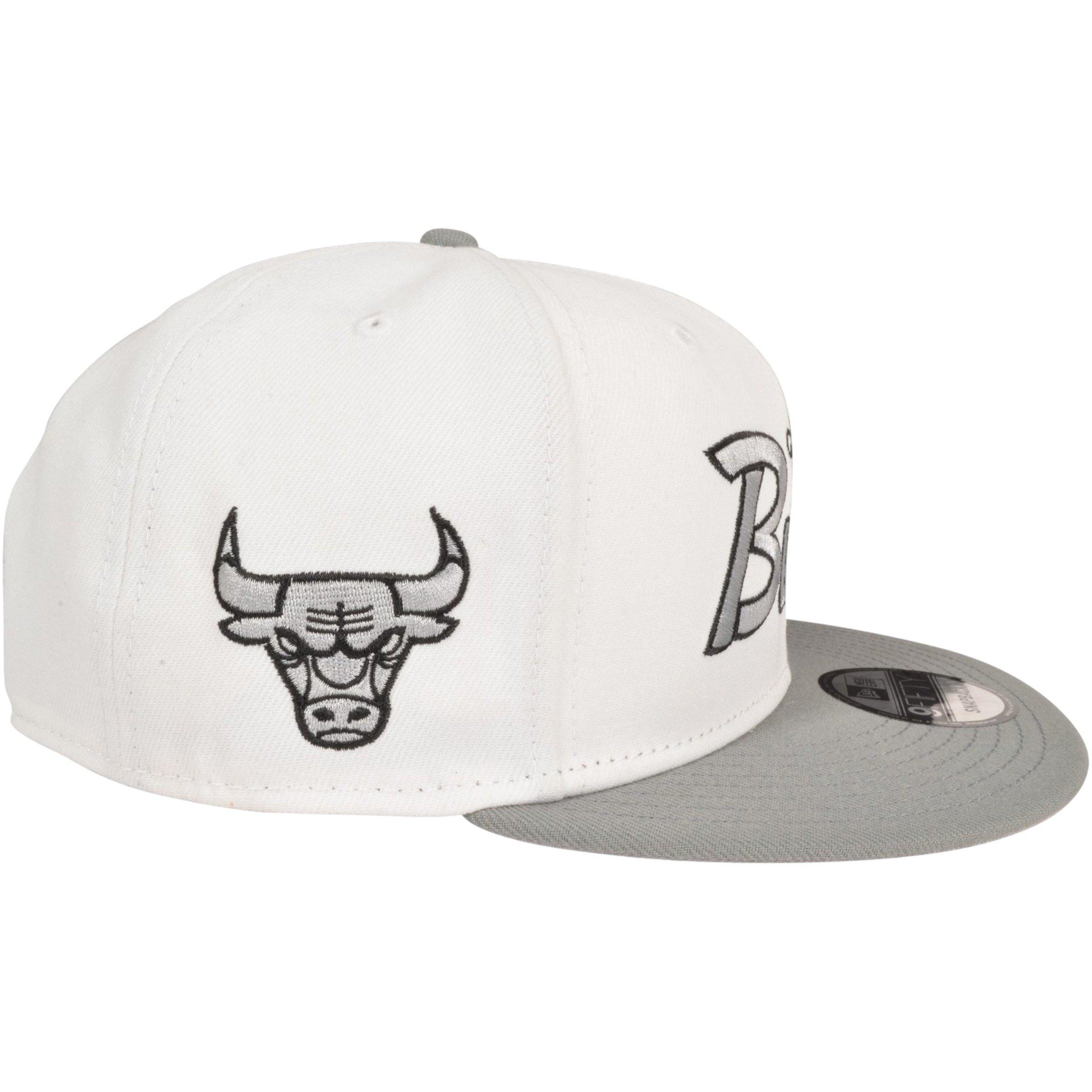 New Era Chicago Bulls 9FIFTY Script Snapback Hat - White/Grey - WHITE/GREY Thumbnail View 3
