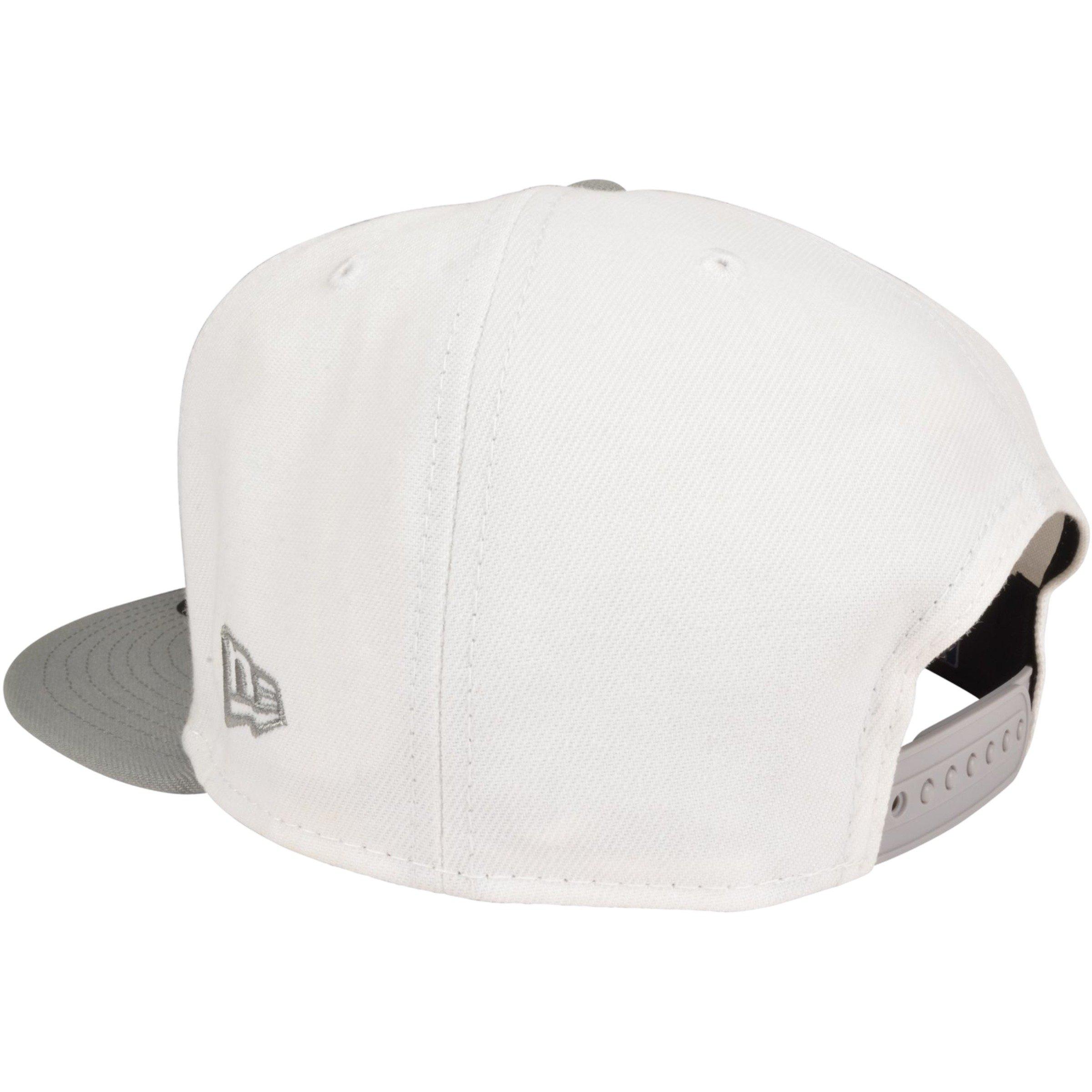 New Era Chicago Bulls 9FIFTY Script Snapback Hat - White/Grey - WHITE/GREY Thumbnail View 4