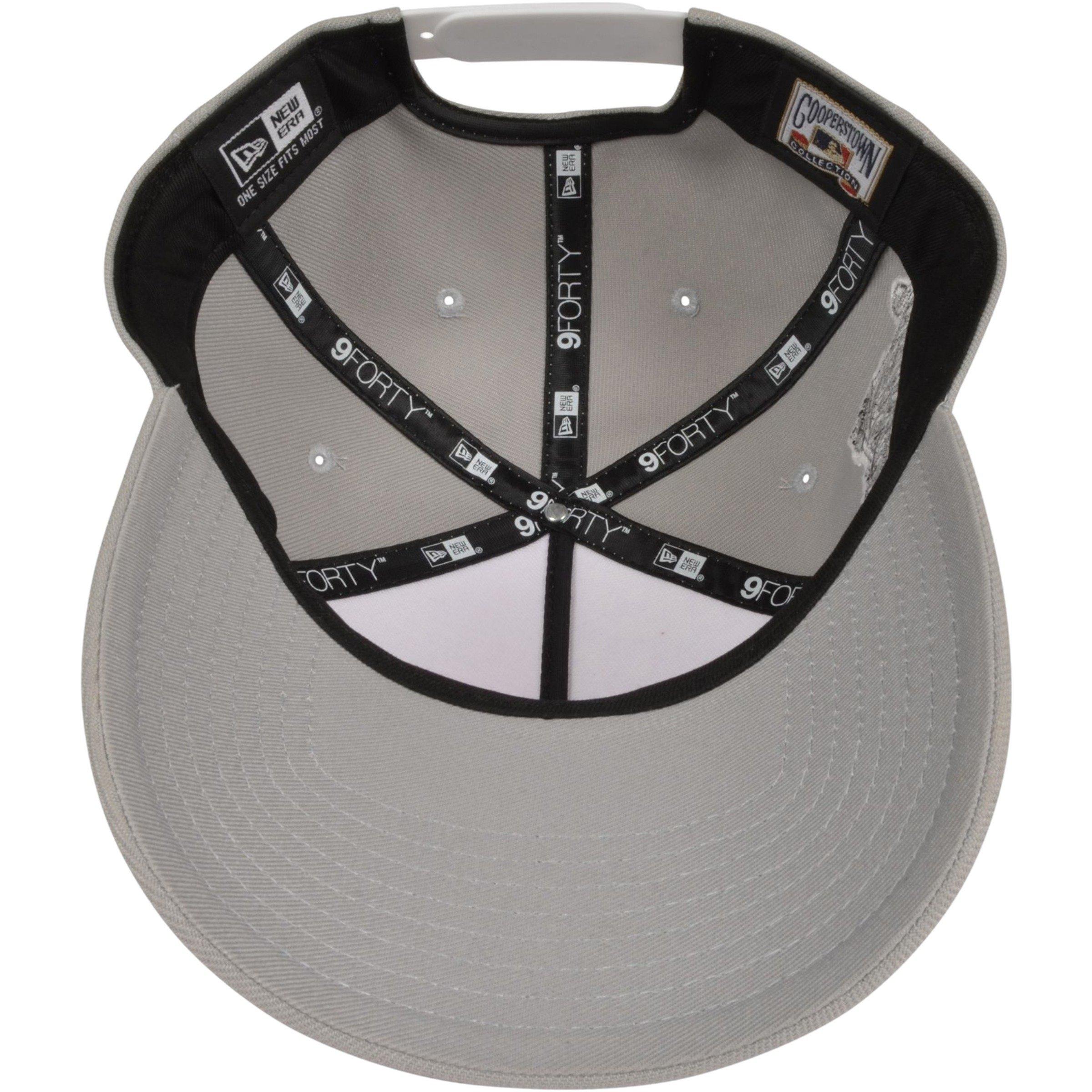 New Era New York Yankees 9FORTY Script Snapback Hat-White/Grey