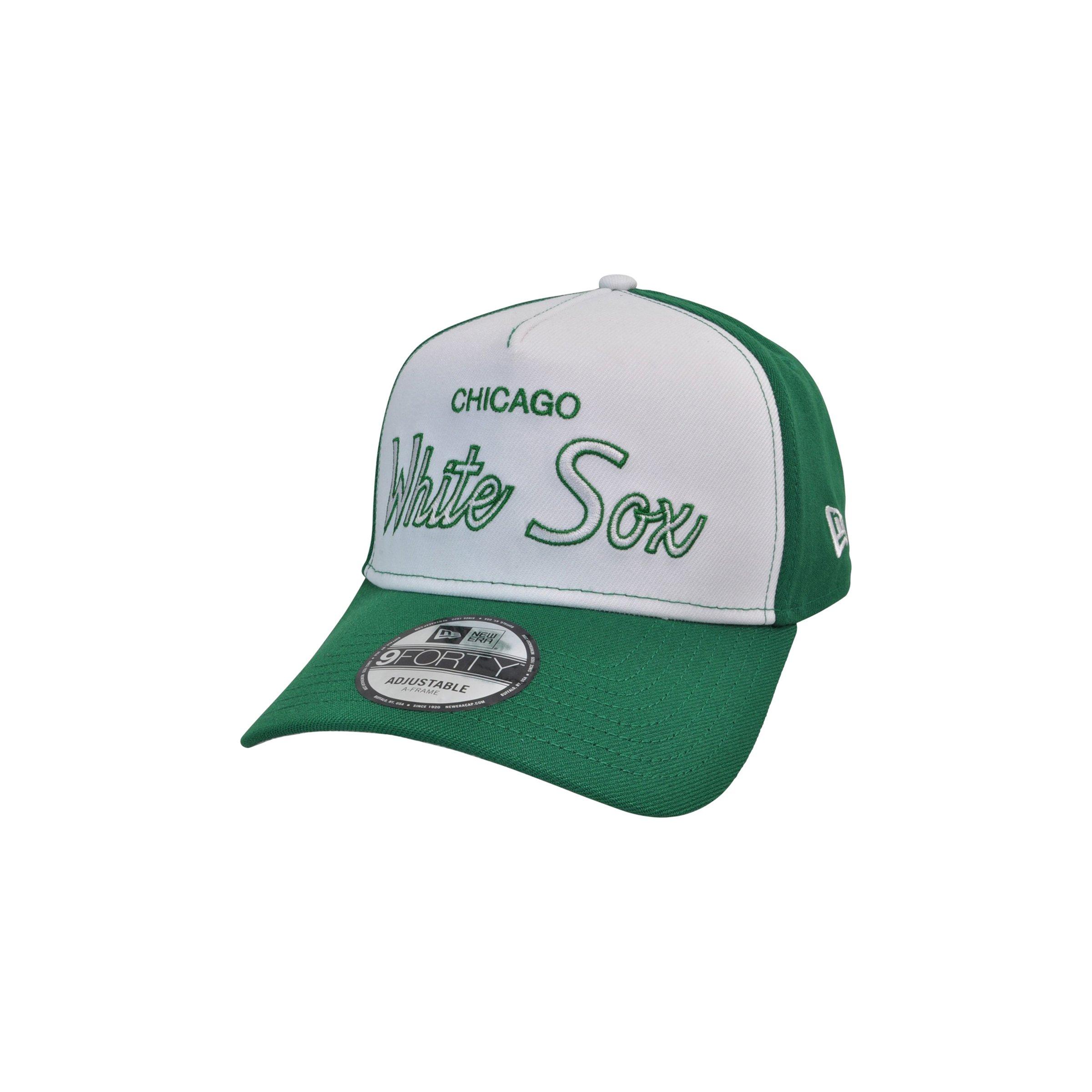 Men's New Era Chicago White Sox 9FORTY Script Snapback Hat-White/Green