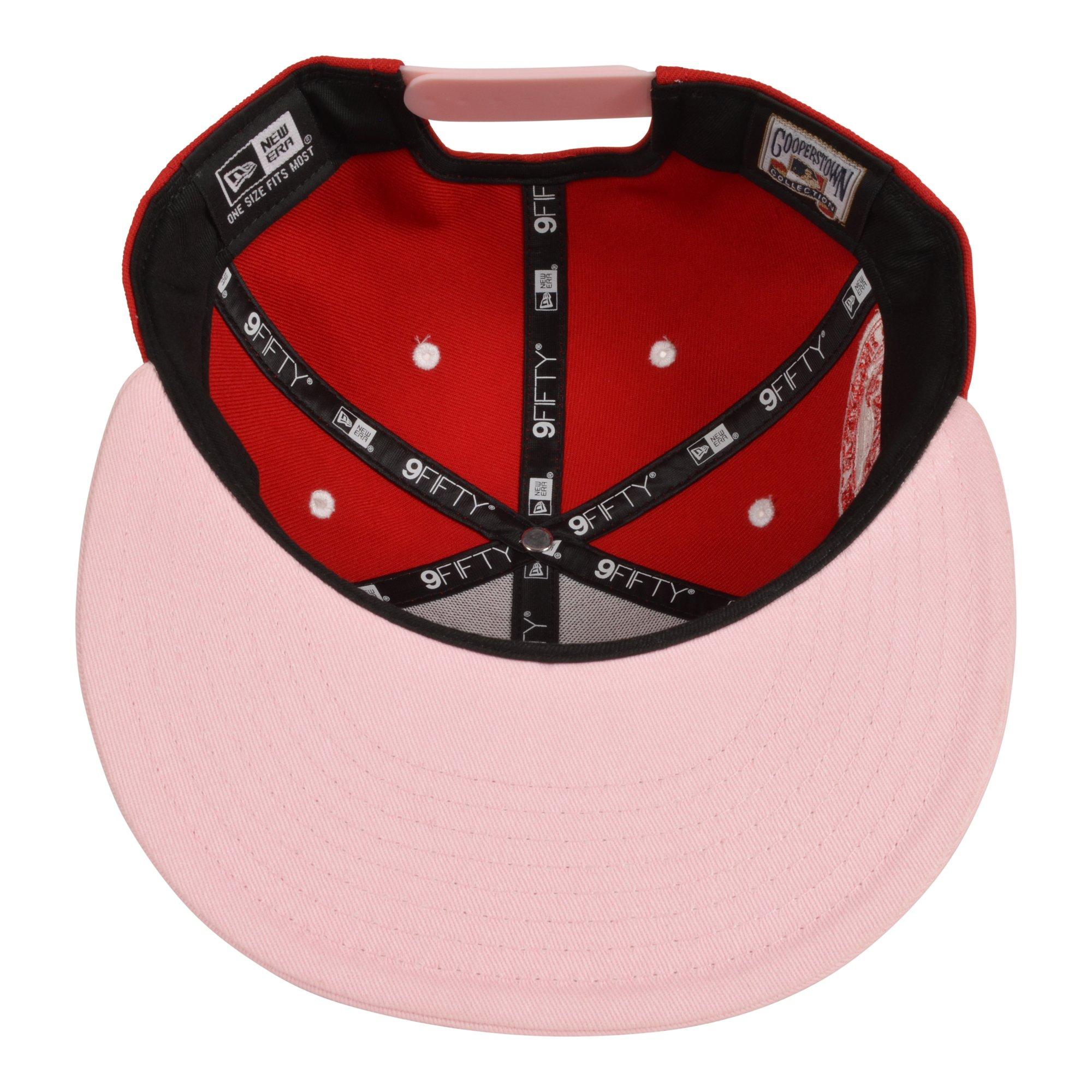 New Era Atlanta Braves 9FIFTY VDay Snapback Hat-Red/Pink