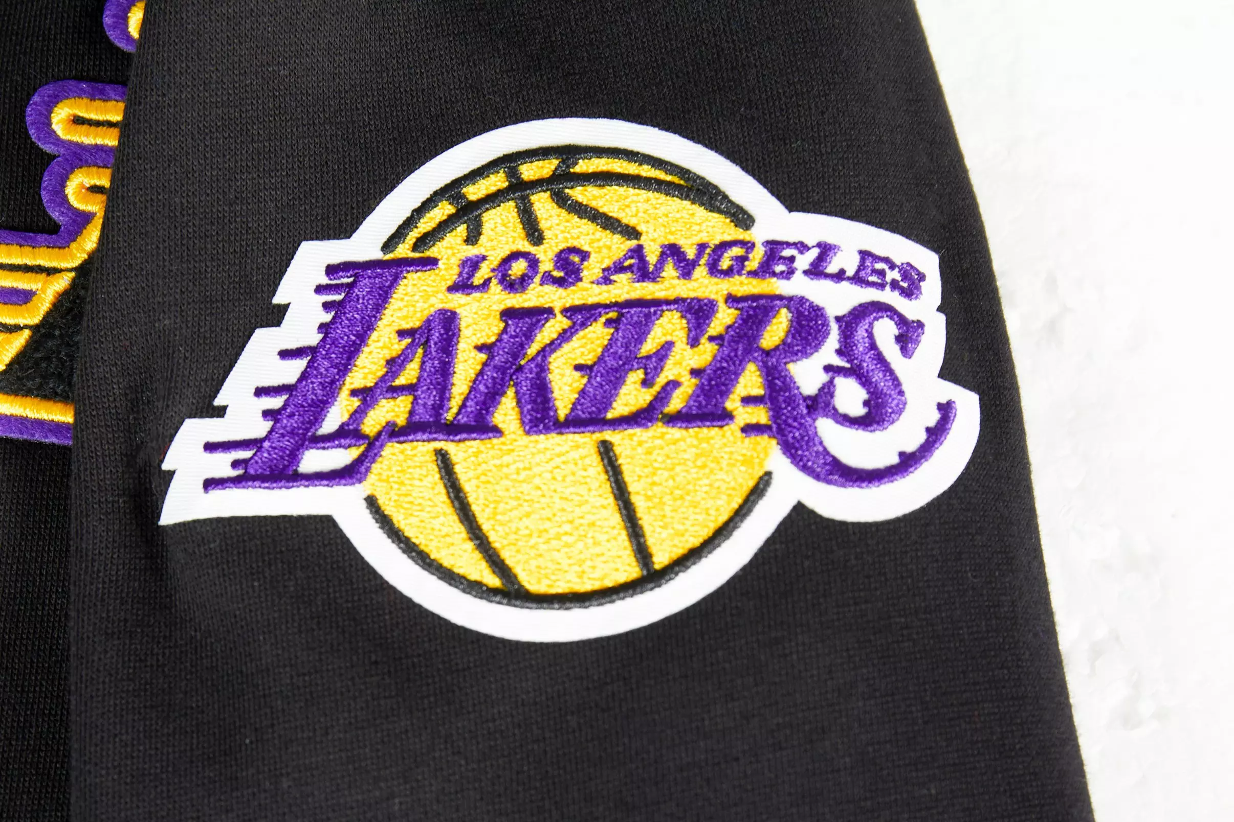 Pro Standard Big Kids' Los Angeles Lakers Classic Fleece Full-Zip Hoodie-Black/Red - BLACK/YELLOW