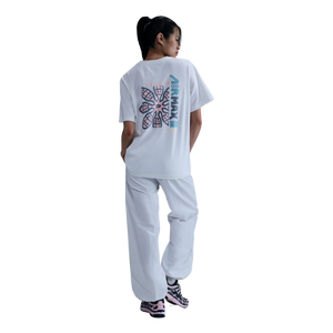 Nike Women's Sportswear Essential Boyfriend Tee