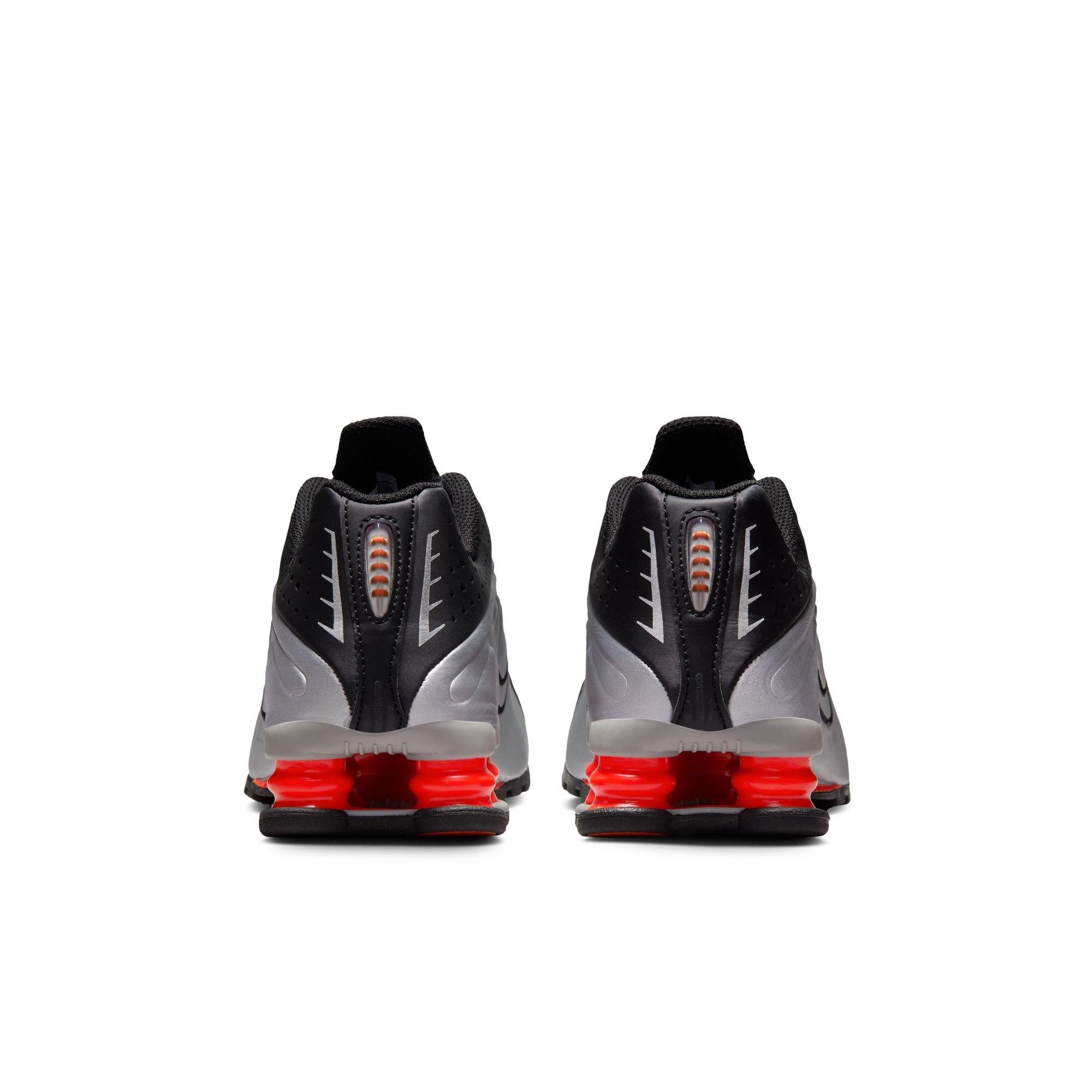 Nike Shox R4 Grade School Boys' "Metallic Silver/Black" Shoe