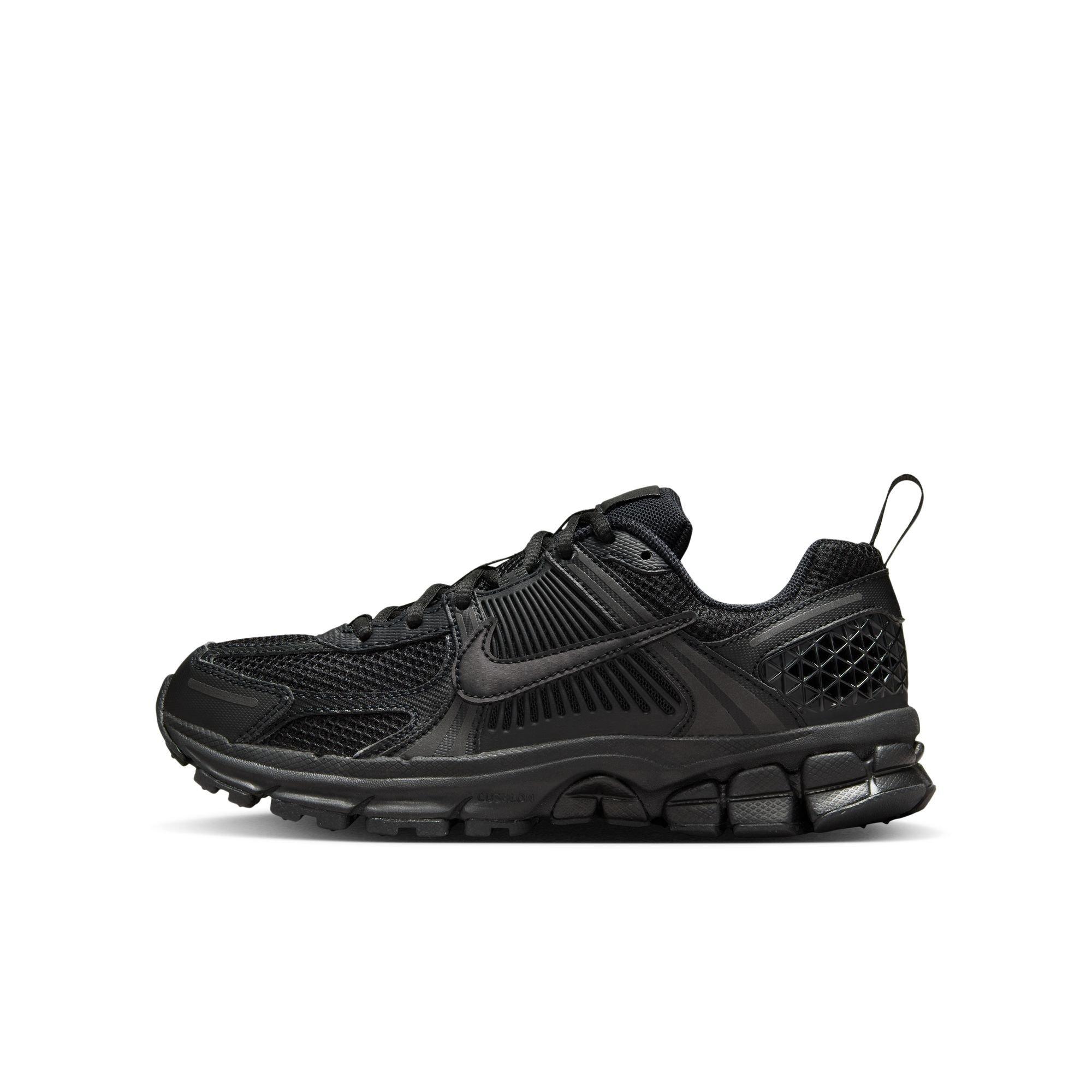 Nike Vomero 5 "Black/Black" Grade School Boys' Shoe - BLACK Thumbnail View 3