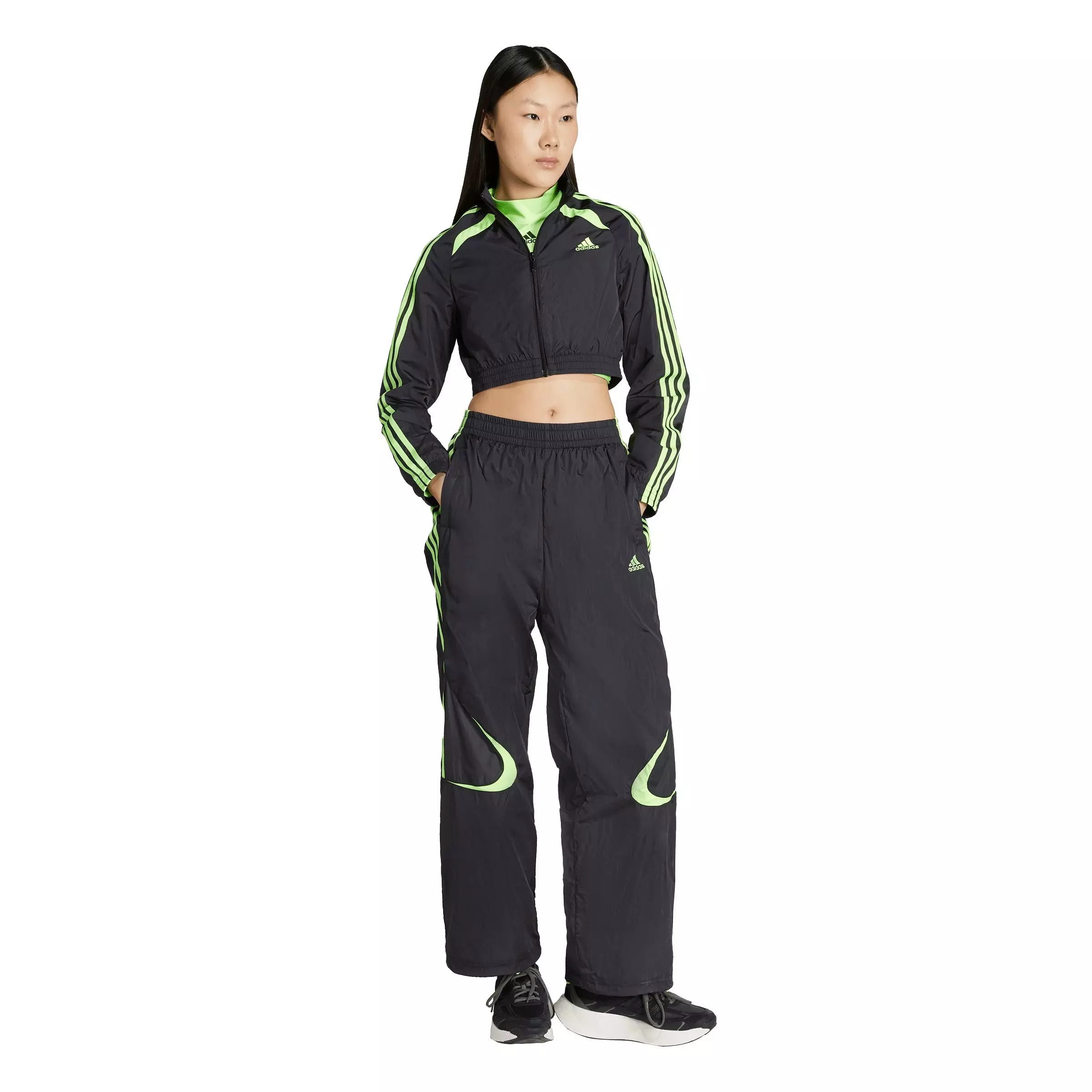 adidas Originals Women's Teamgeist Adicolor Cropped Track Jacket - BLACK/GREEN