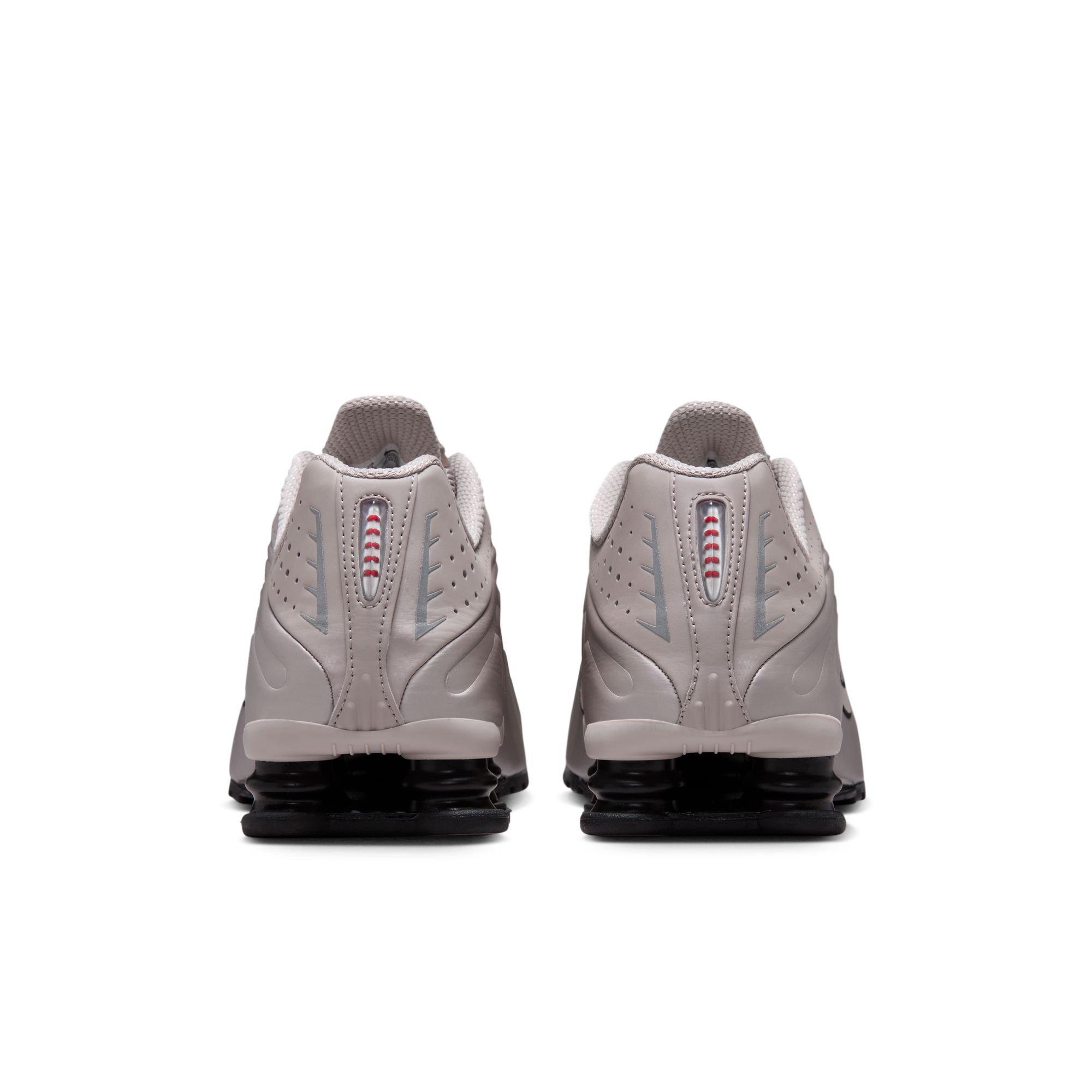 Nike Shox R4 "College Grey/Black/University Red" Men's Shoe - GREY Thumbnail View 7