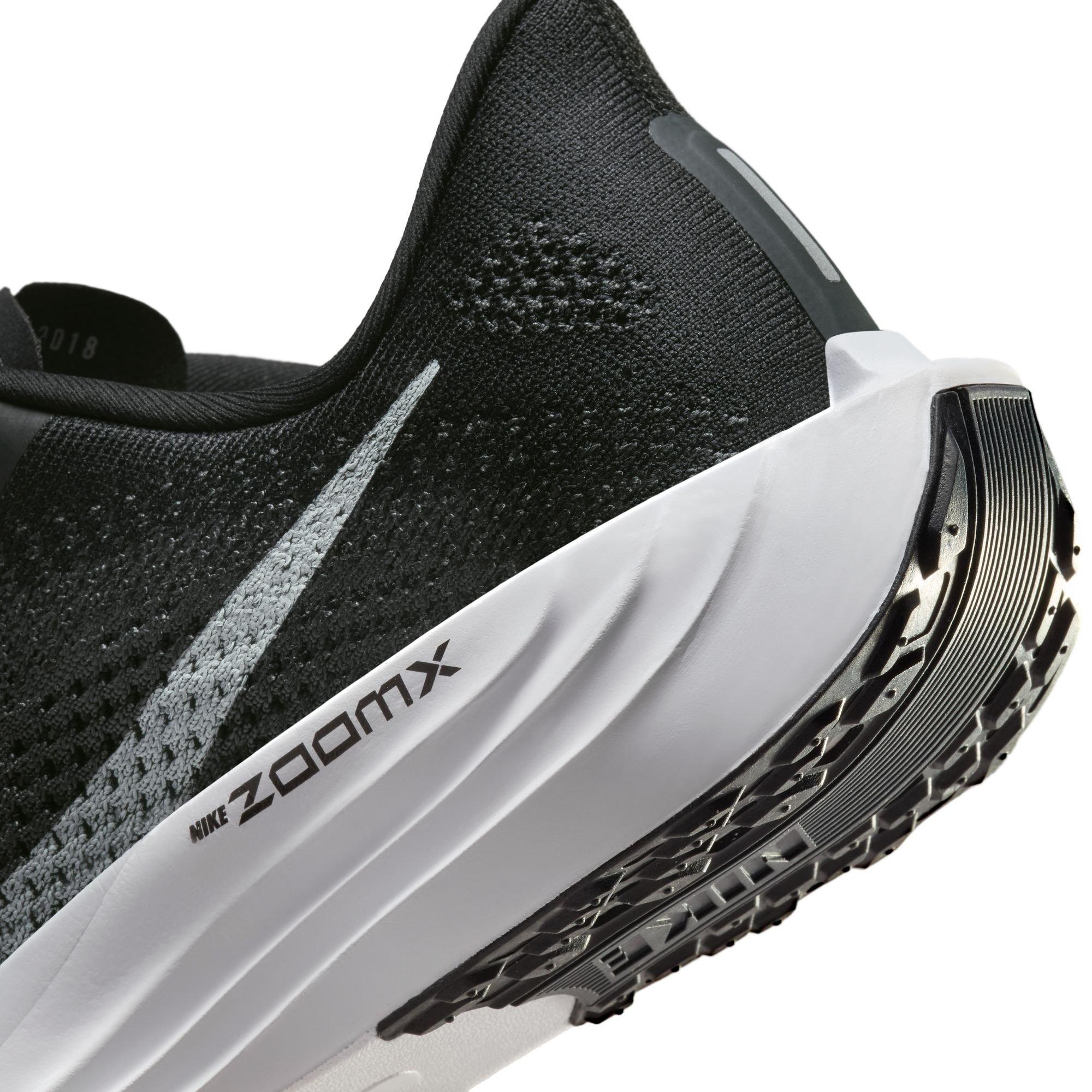 Nike Pegasus Plus "Black/Pure Platinum/Anthracite/White" Women's Road Running Shoe - BLACK/WHITE Thumbnail View 11