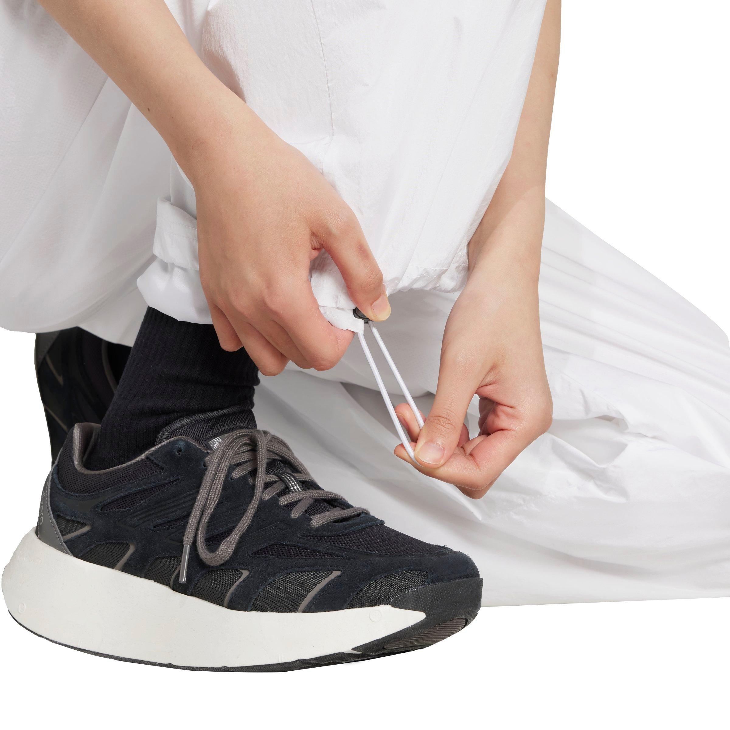 adidas Originals Women's Teamgeist Adicolor Oversized Track Pants - WHITE/BLACK Thumbnail View 4