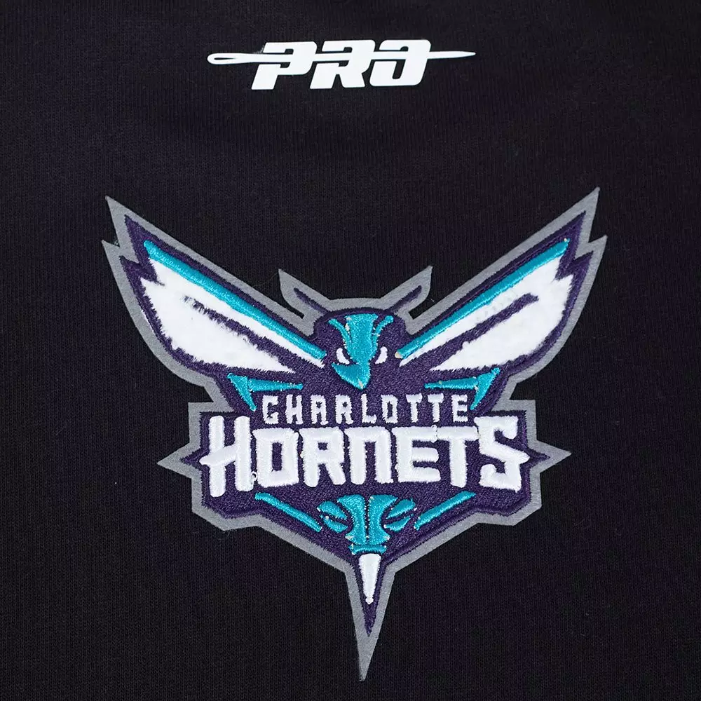 Pro Standard Men's Charlotte Hornets Fleece Crew-Black - BLACK