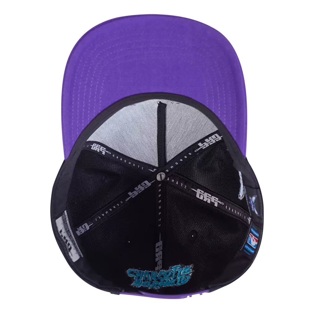 Pro Standard Charlotte Hornets Chenille Pitch Snapback Hat-Black - BLACK