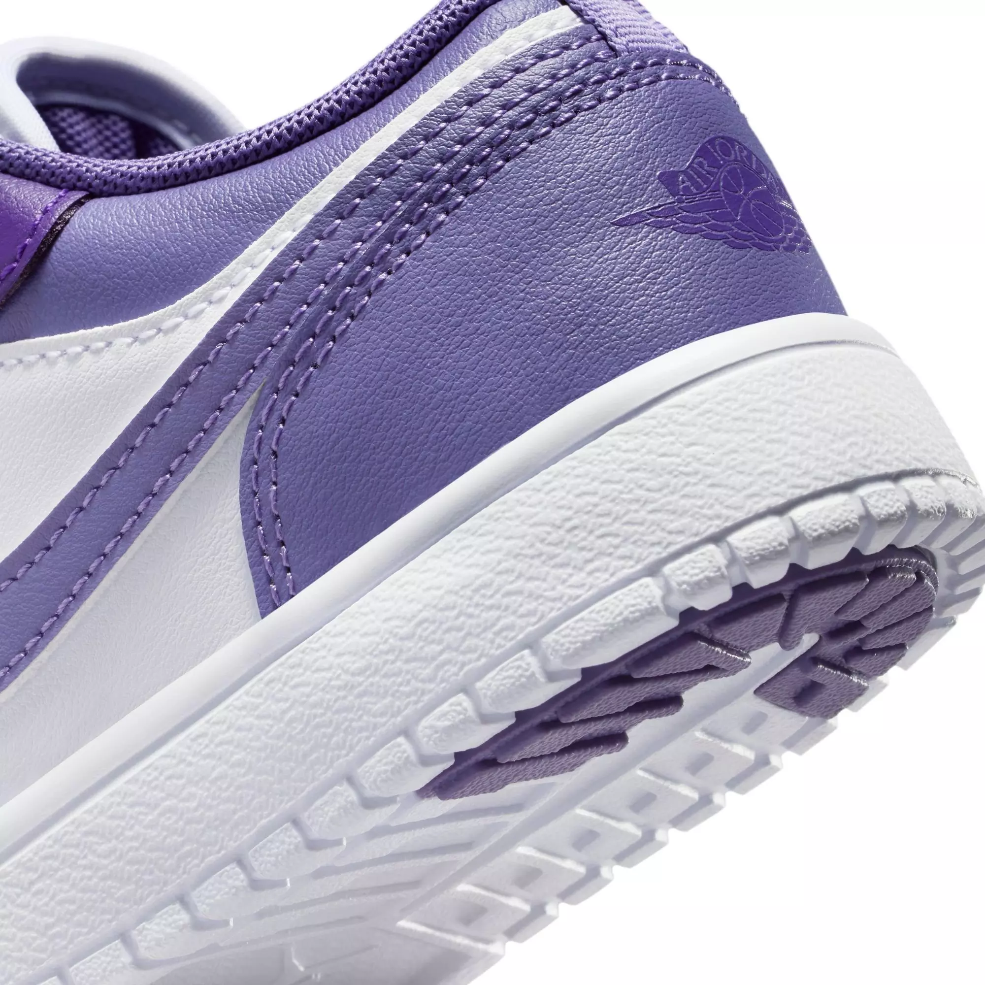 Jordan 1 Low Alt "Court Purple/Dusty Amethyst/White" Preschool Girls' Shoe - PURPLE/WHITE