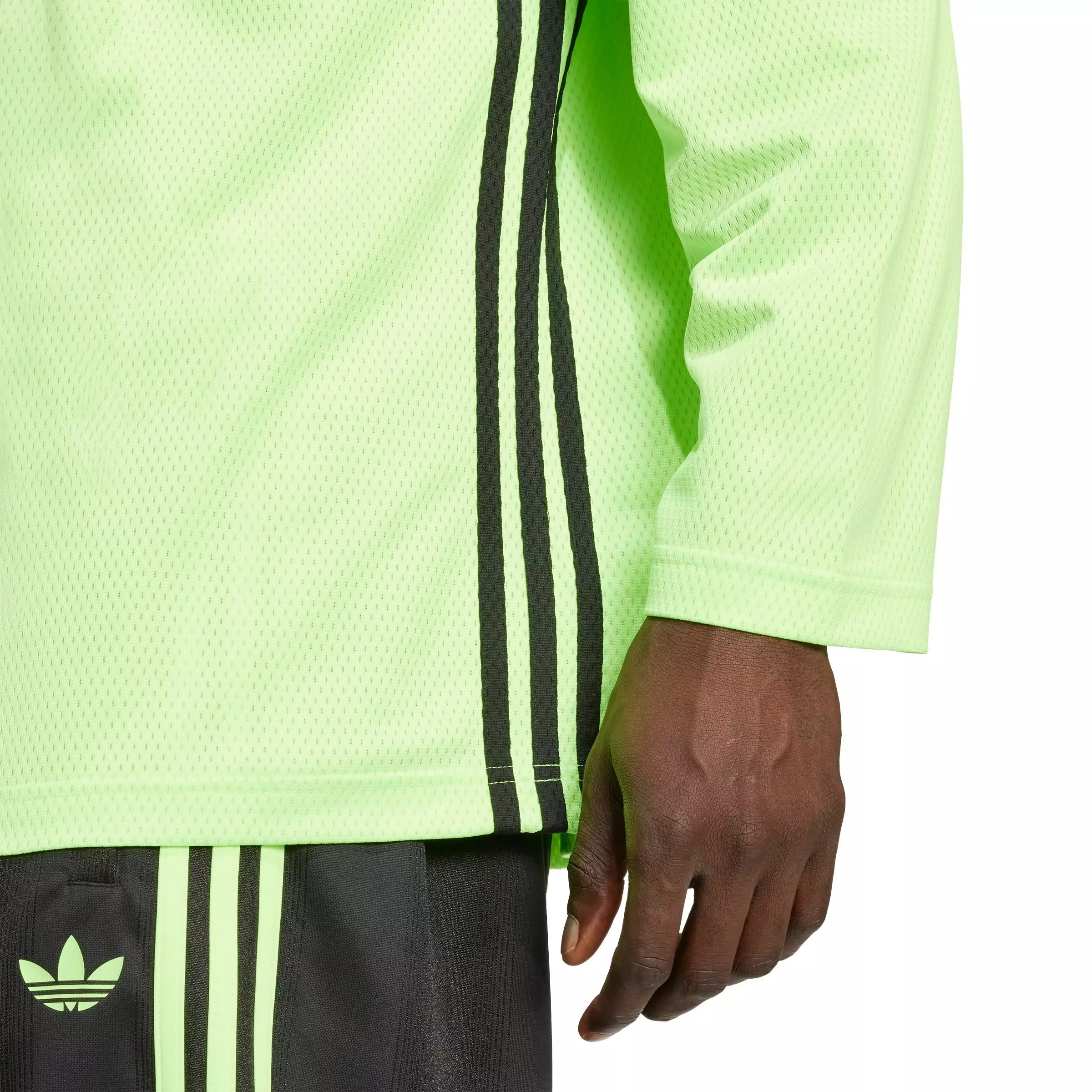 adidas Originals Men's Adicolor Mesh Long-Sleeve Tee - GREEN/BLACK