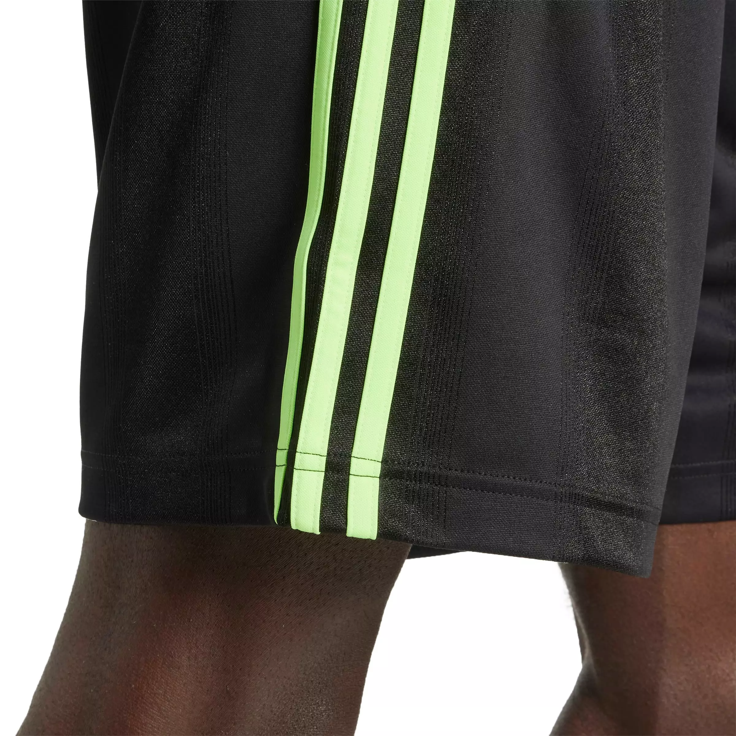 adidas Originals Men's Adicolor Jacquard Shorts - BLACK/GREEN