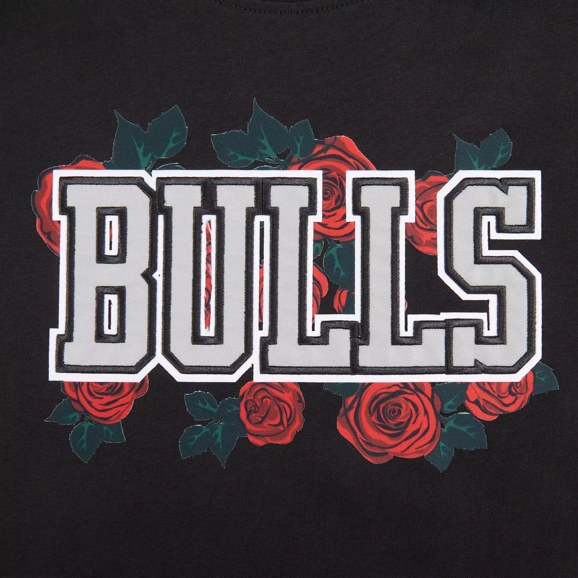 Pro Standard Little Boy's Chicago Bulls Roses Short Sleeve Tee-Black/Red - BLACK/RED