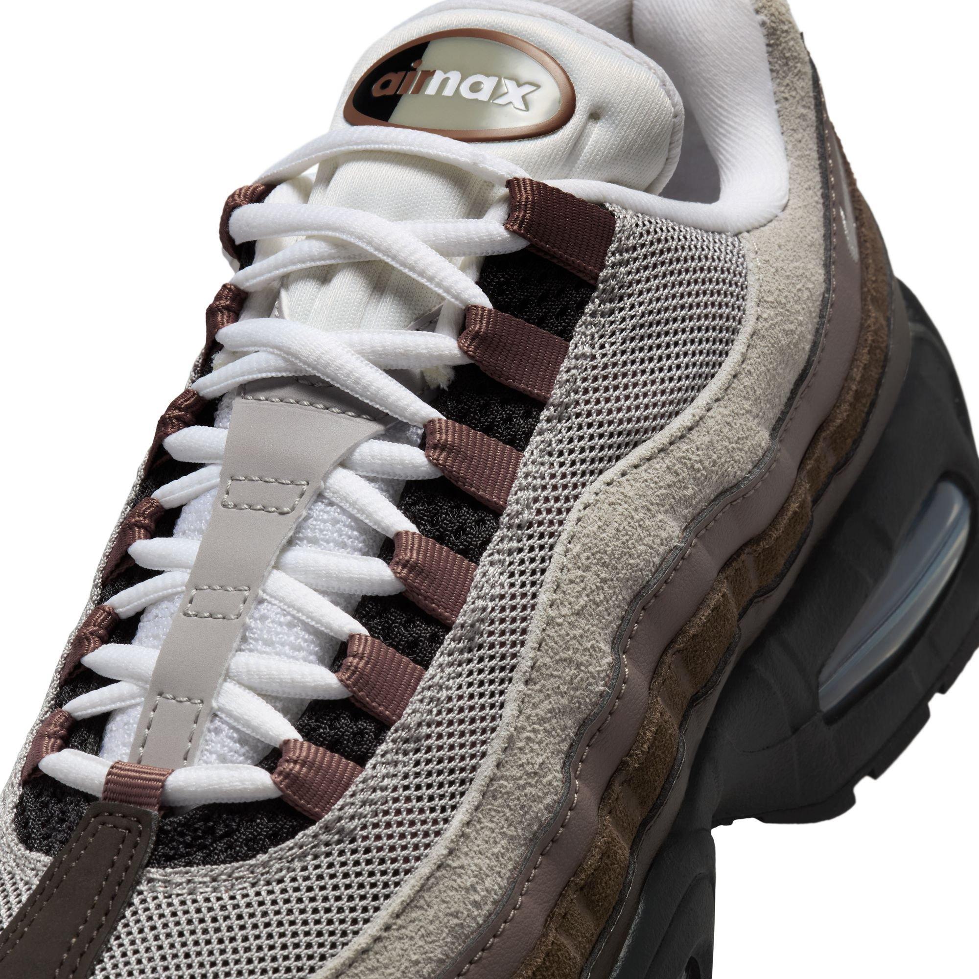 Nike Air Max 95 "Velvet Brown/Pearl Grey/Baroque Brown" Women's Shoe - BROWN/GREY Thumbnail View 9