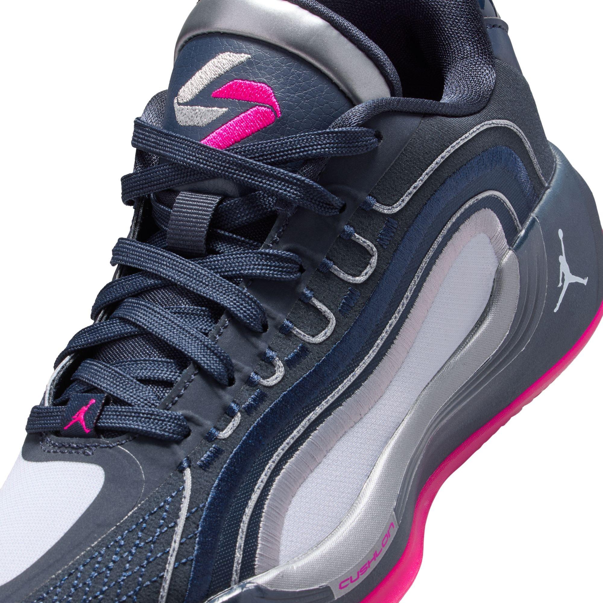 Jordan Luka 4 Grade School Boys' "Navidor" Basketball Shoe