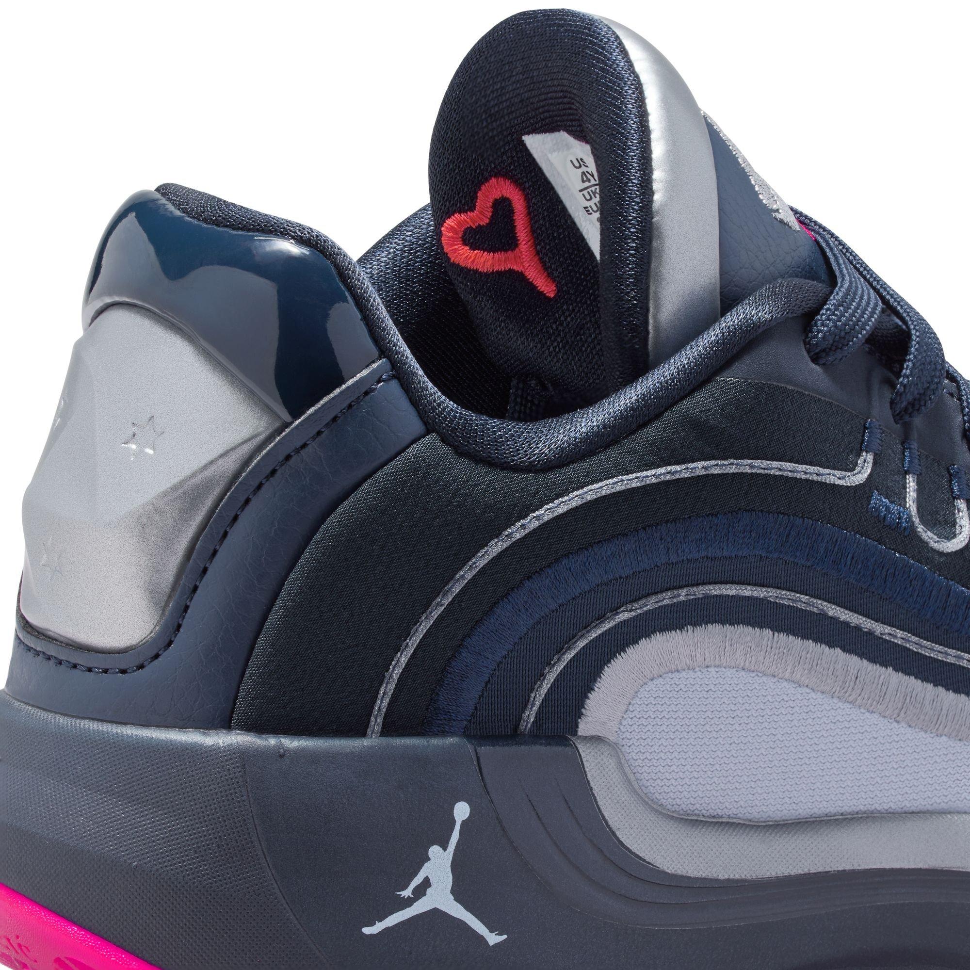 Jordan Luka 4 Grade School Boys' "Navidor" Basketball Shoe