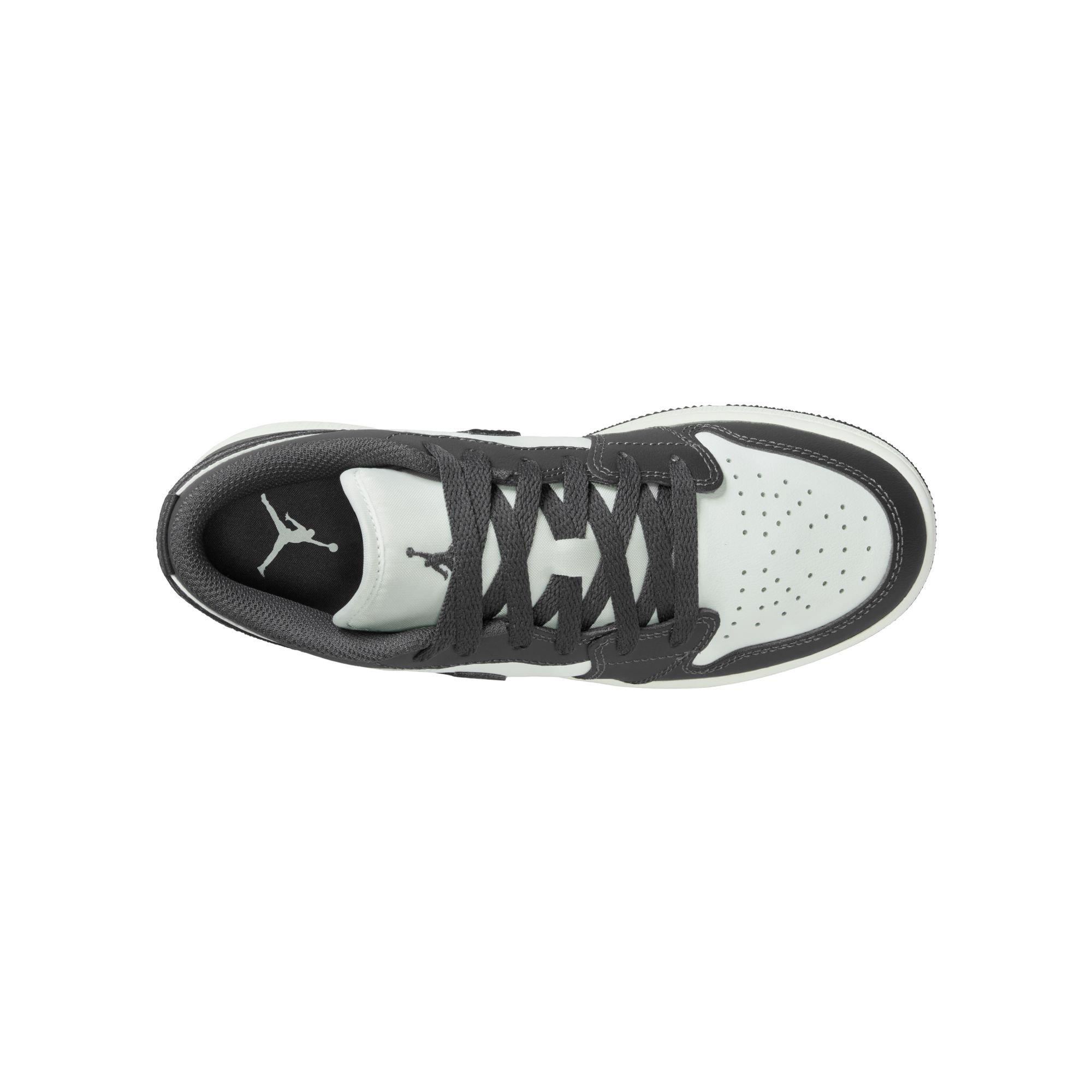 Jordan 1 Low Grade School Boys' "Grey/White" Shoe