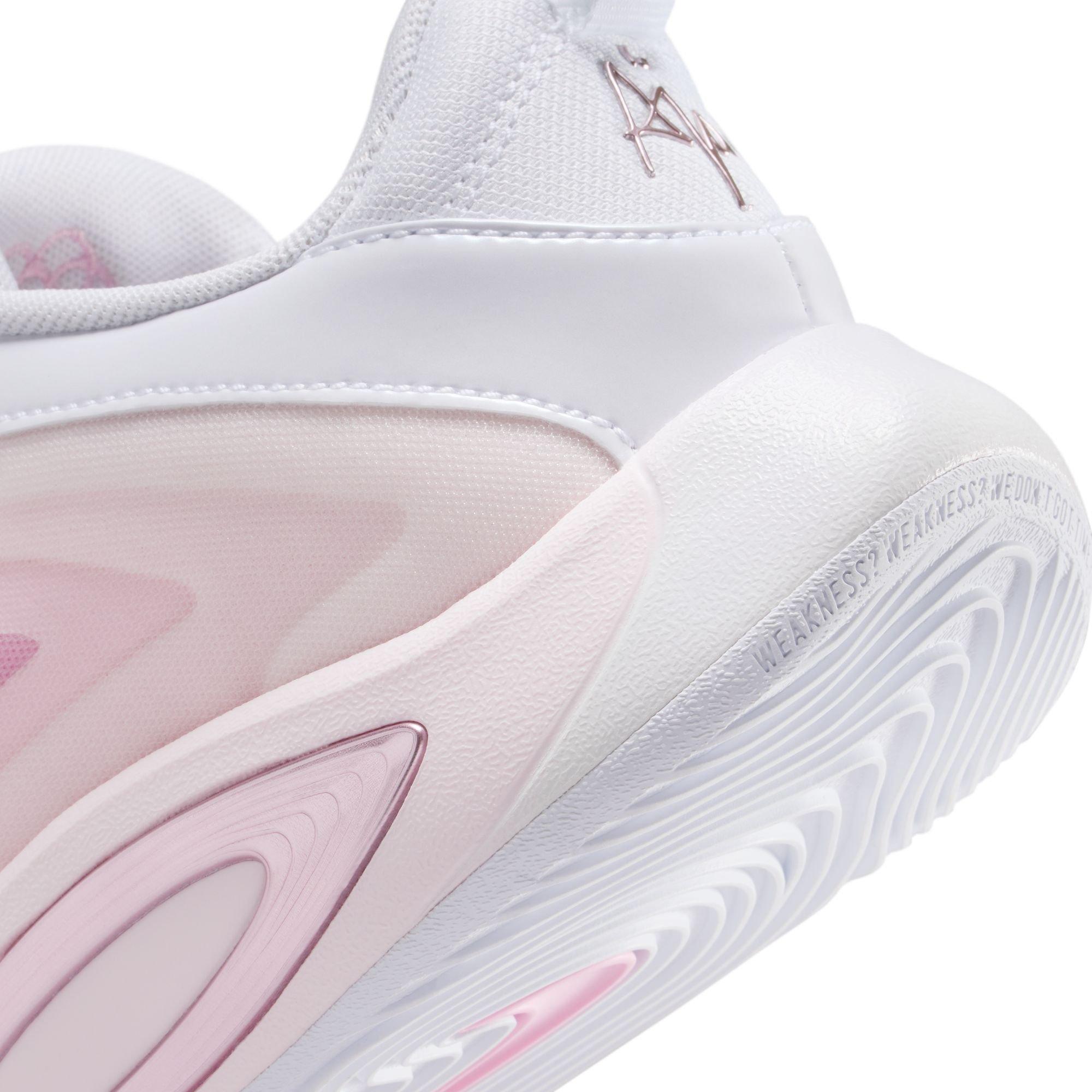 Nike A'One Grade School Kids' "Number 1 Draft Pick" Basketball Shoe