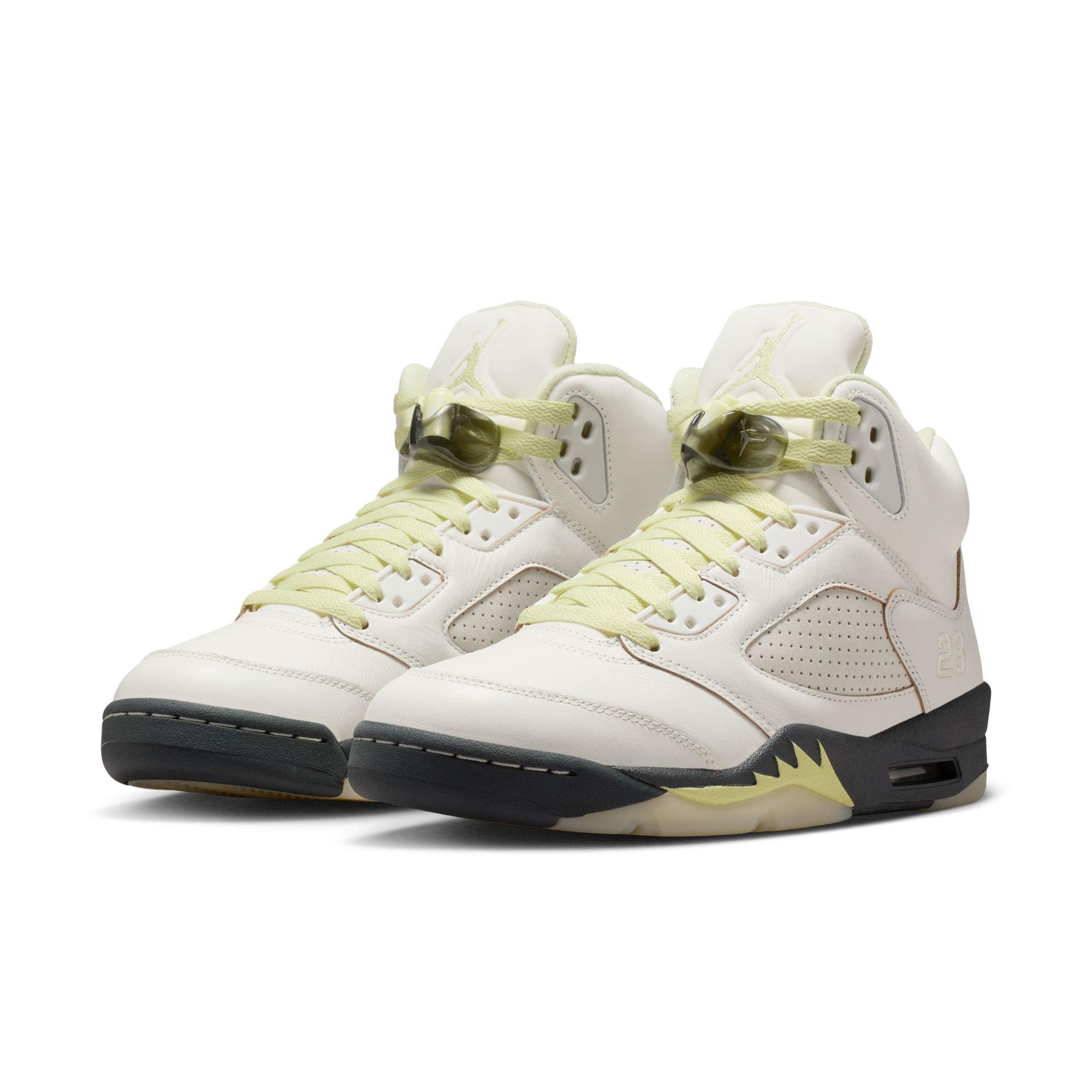 Jordan 5 Retro "Luminous Green and Sail" Women's Shoe - SAIL/LUMINOUS GREEN/ANTHRACITE Thumbnail View 3