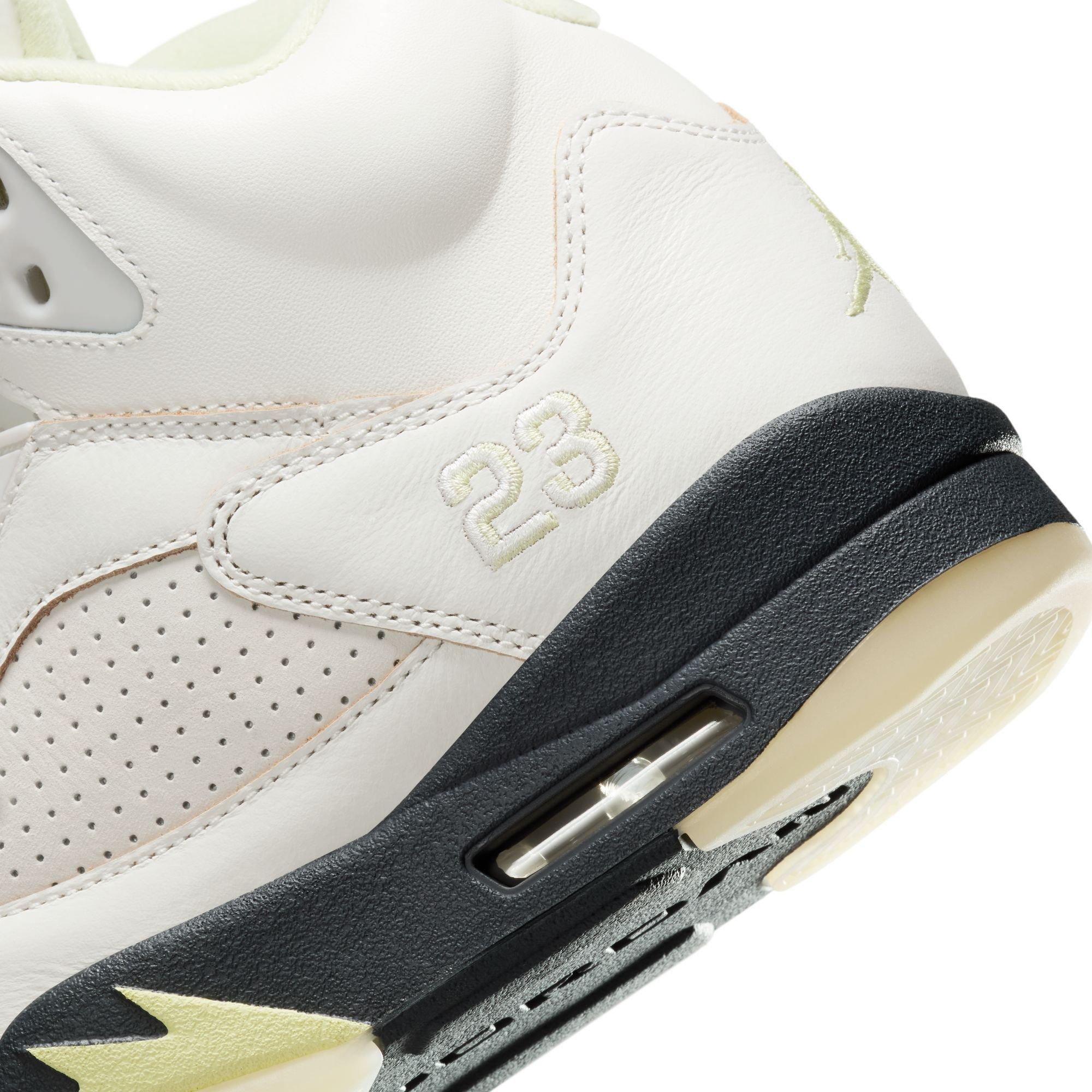 Jordan 5 Retro "Luminous Green and Sail" Women's Shoe - SAIL/LUMINOUS GREEN/ANTHRACITE Thumbnail View 5