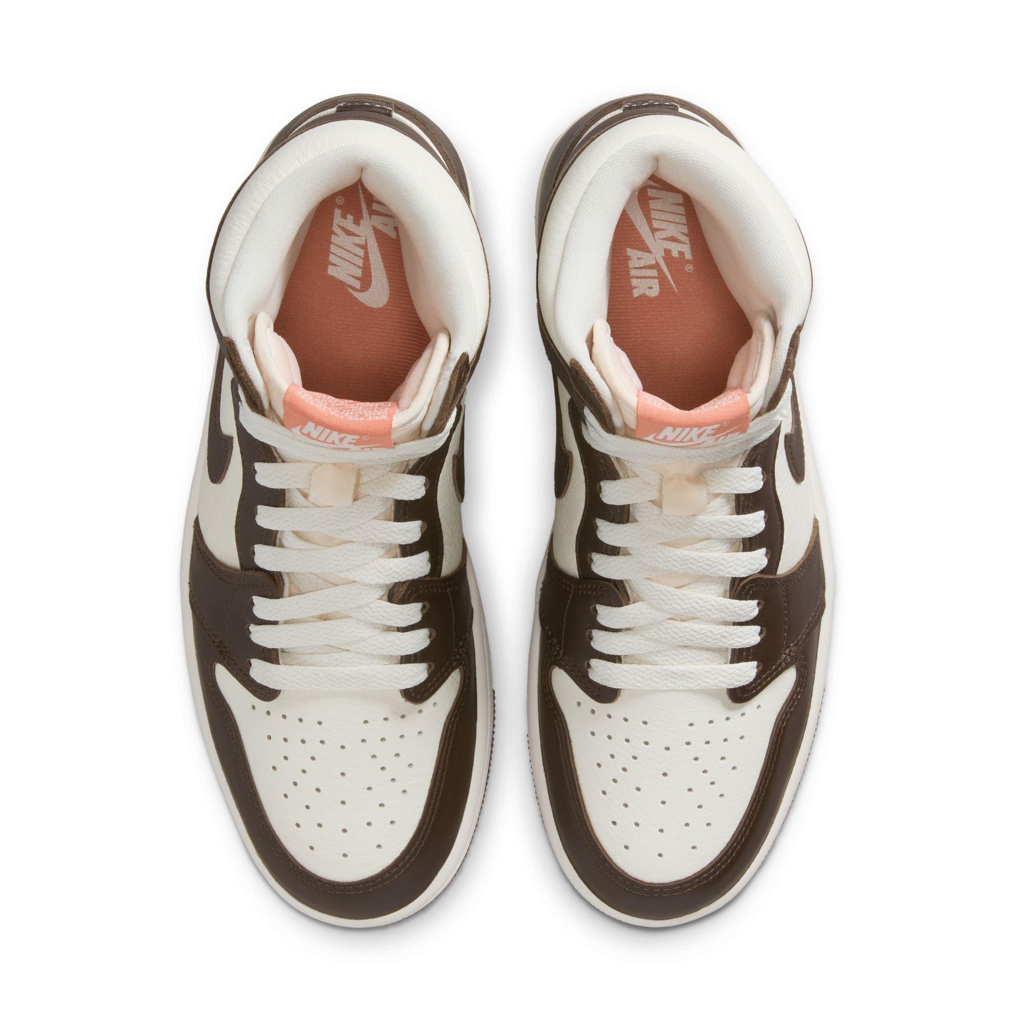 Jordan 1 High OG "Baroque Brown" Women's Shoe - BAROQUE BROWN/SAIL/MADDER ROOT Thumbnail View 11