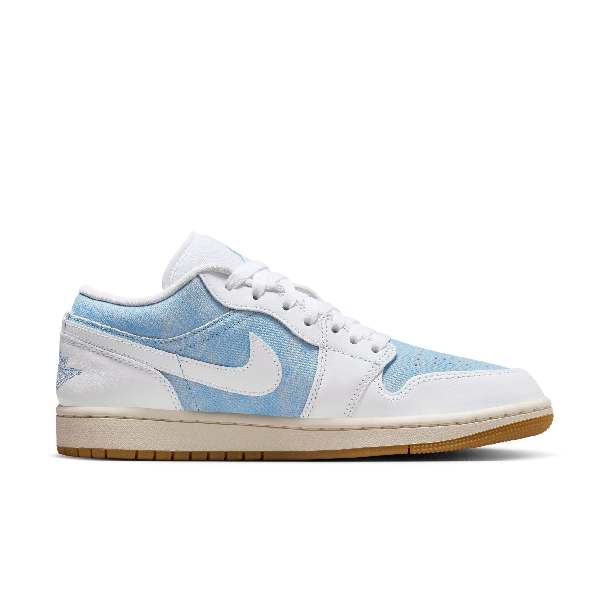 Jordan 1 Low SE "Worn Blue/White/Gum Light Brown/Sail" Women's Shoe - WHITE/LT BLUE/DENIM Thumbnail View 2